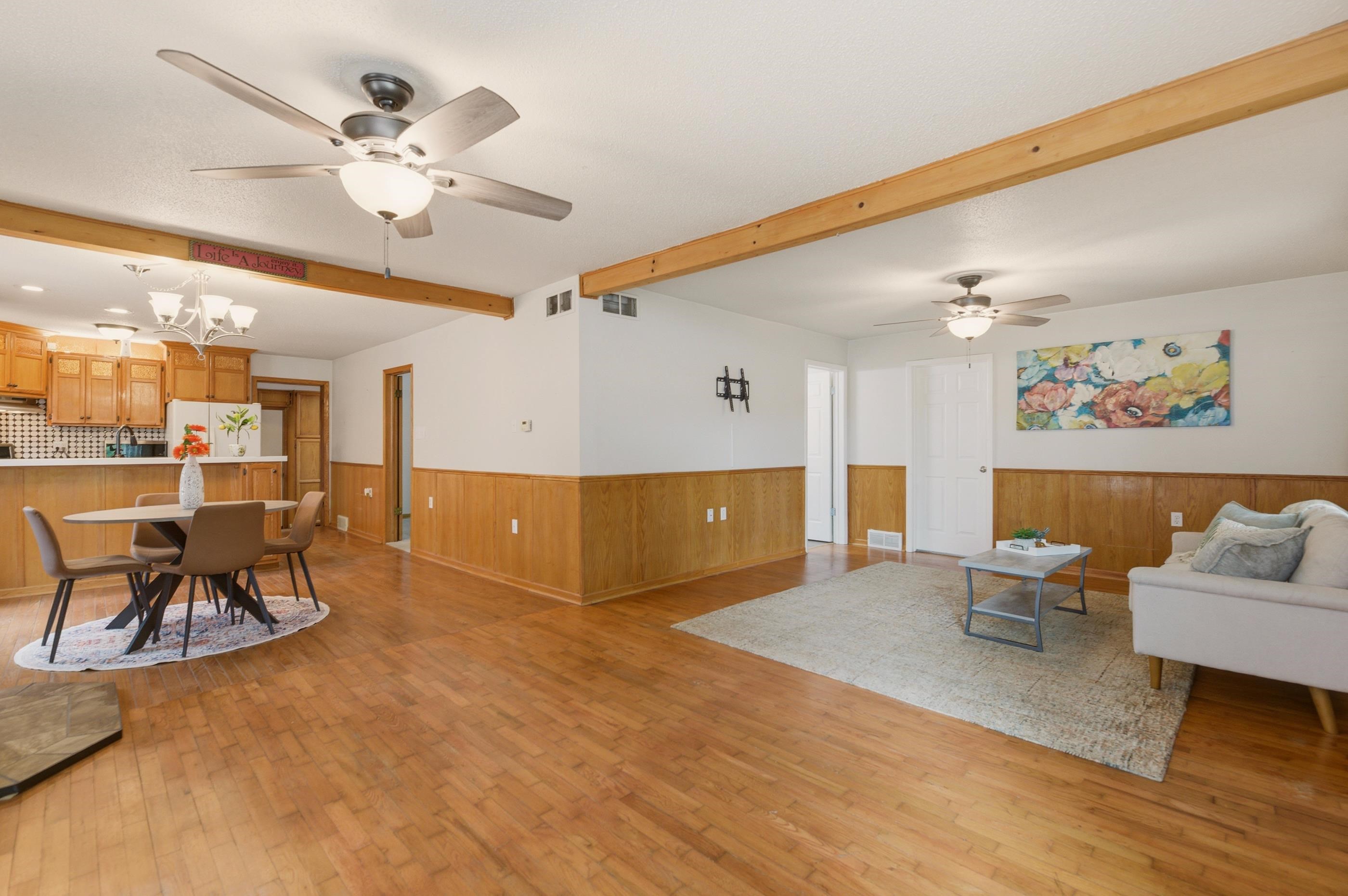 2110 Oak Street Harper KS 67058
