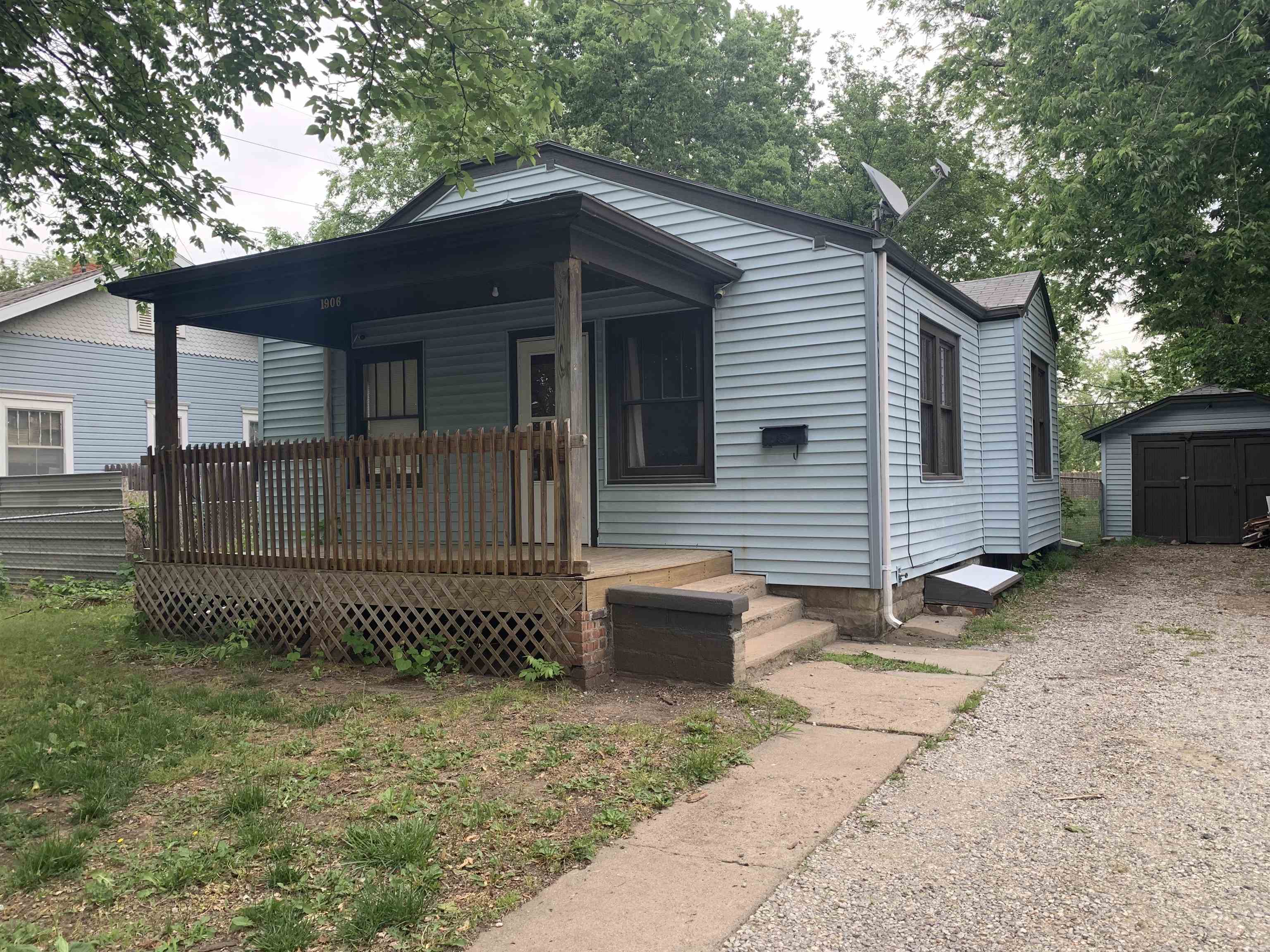 1906 S Washington Avenue Wichita KS 67211