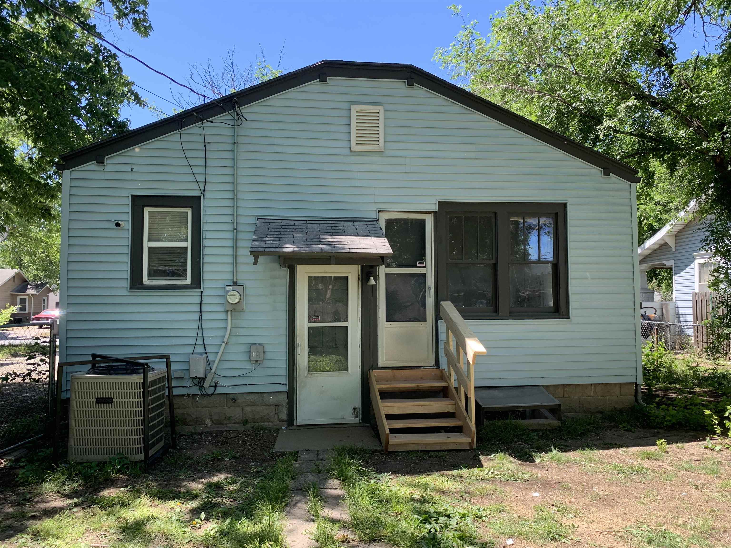 1906 S Washington Avenue Wichita KS 67211