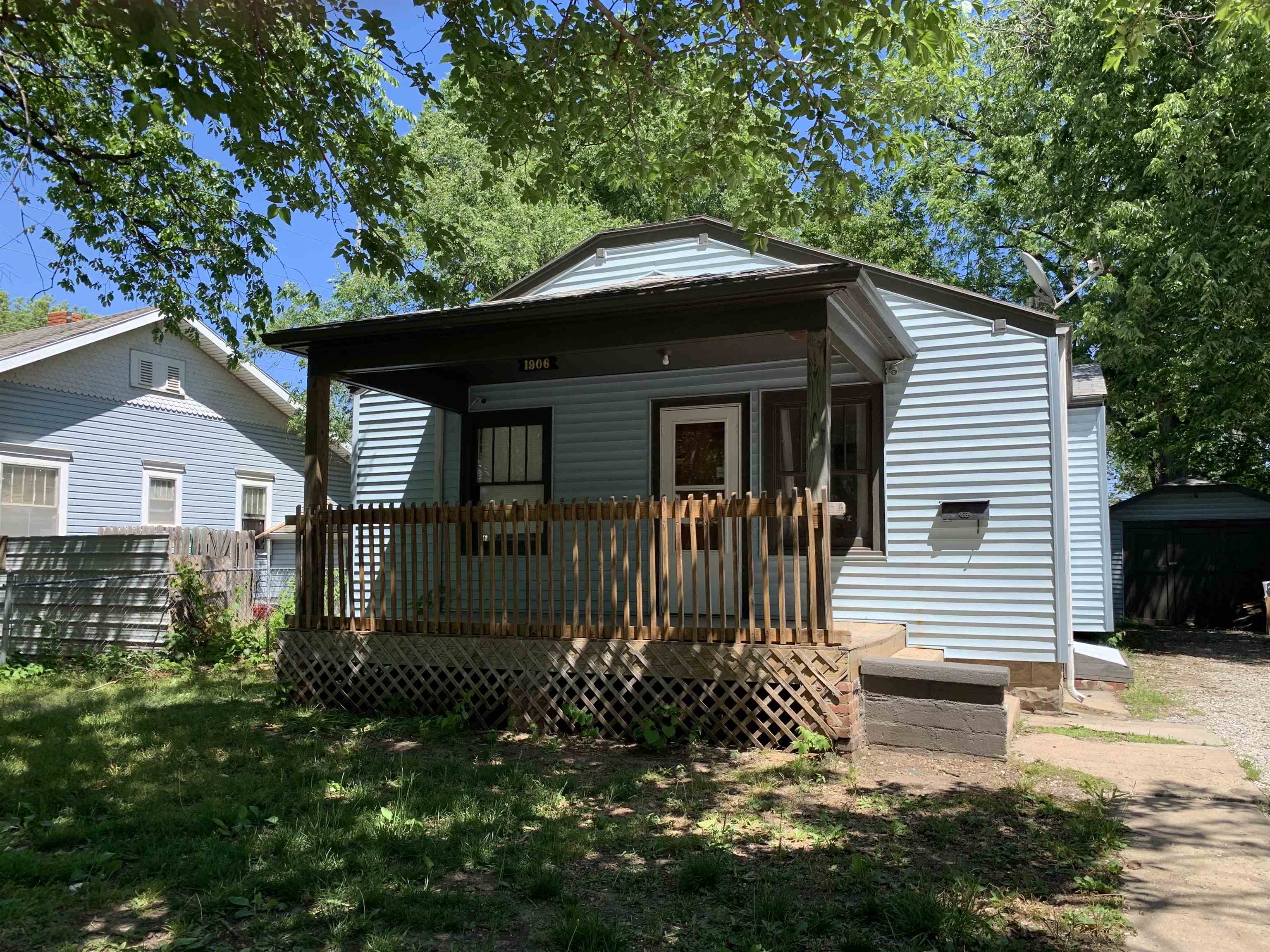 1906 S Washington Avenue Wichita KS 67211