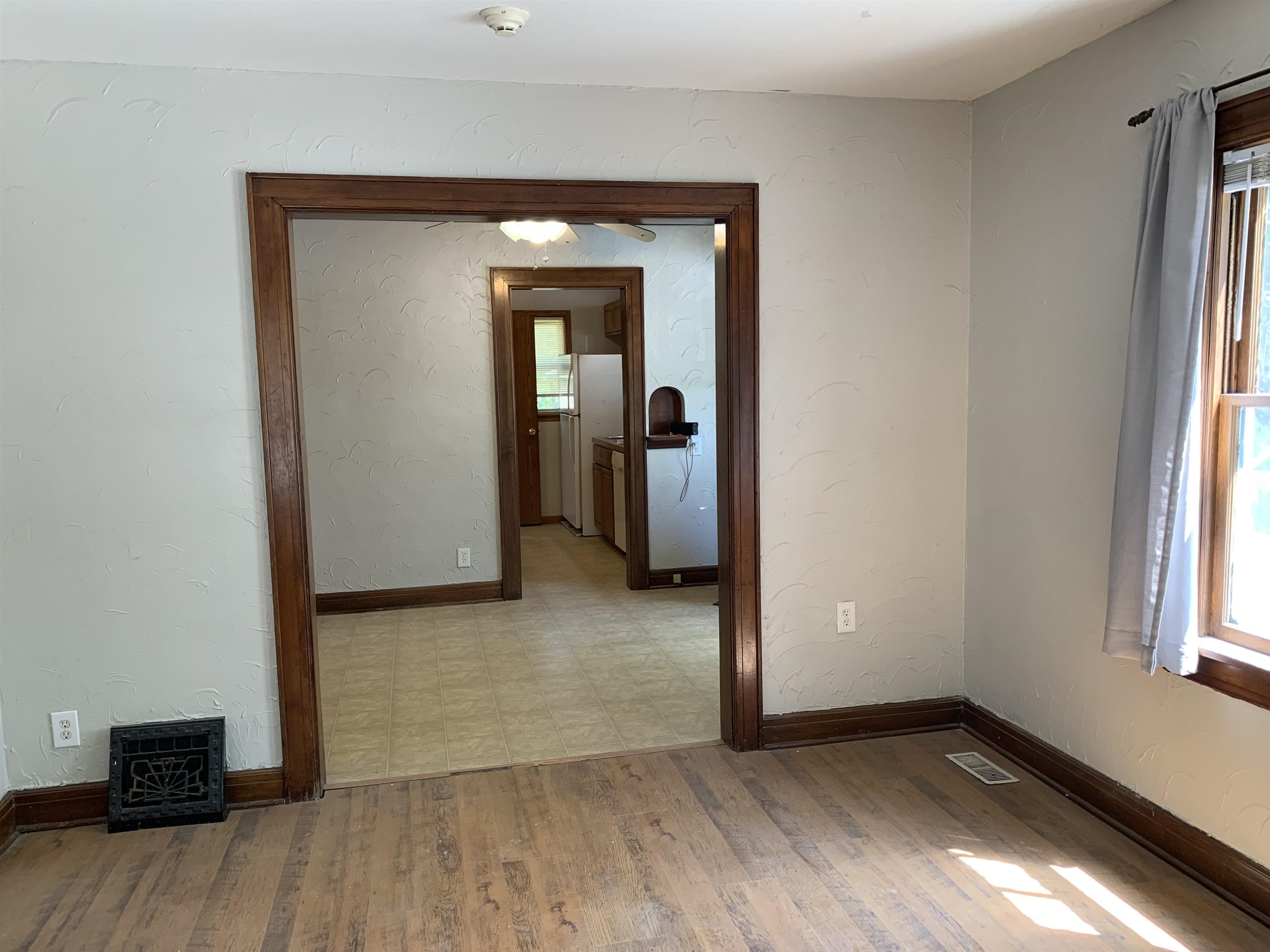 1906 S Washington Avenue Wichita KS 67211