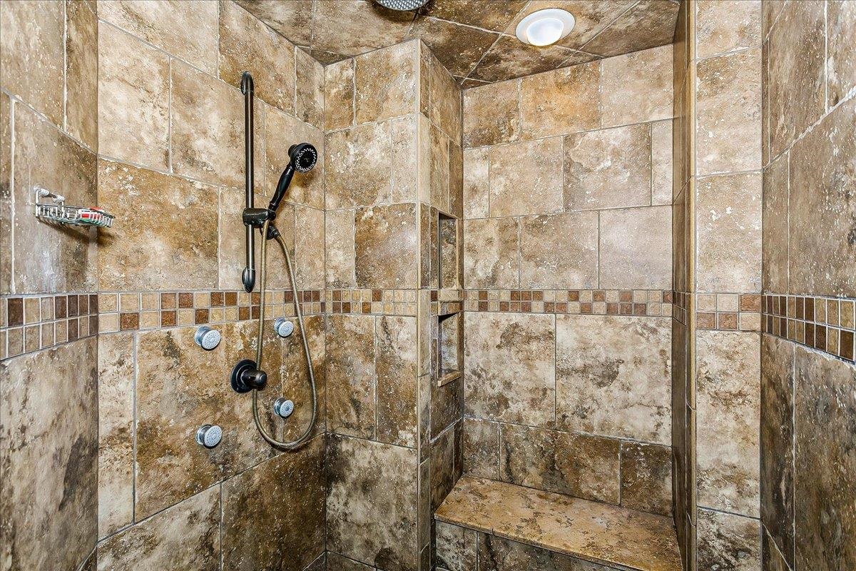 1302 E Bluestem Court Andover KS 67002