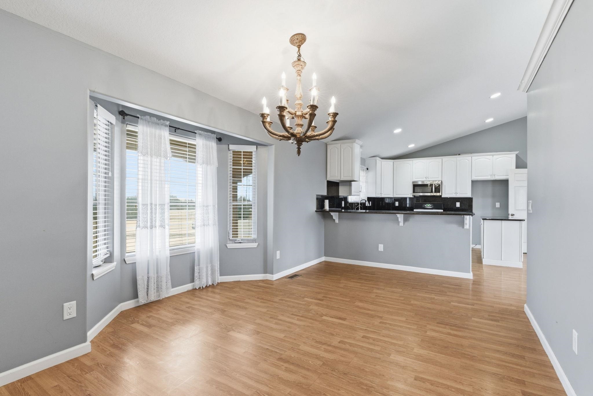 181 E 15th Street S Wellington KS 67152