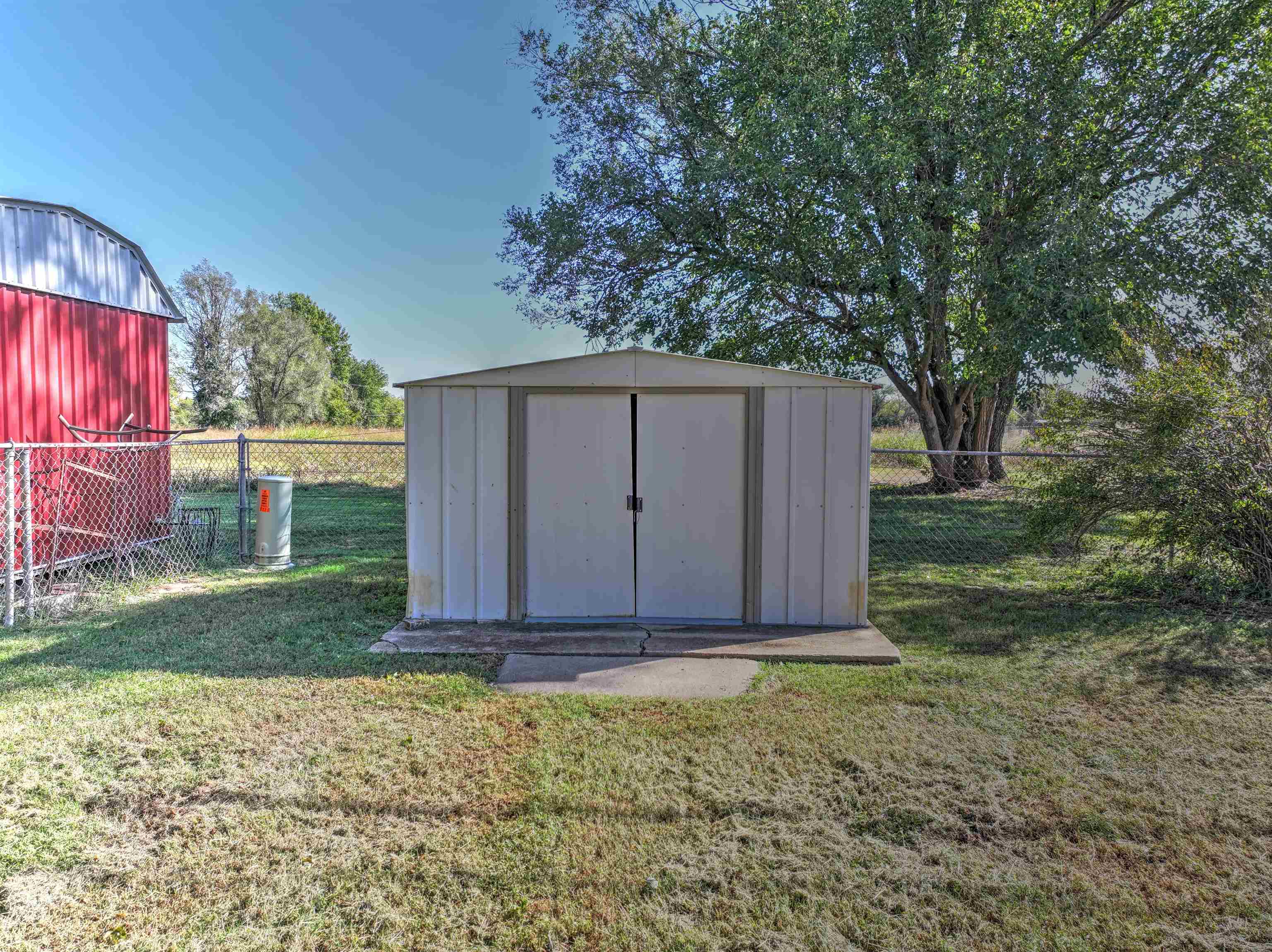 2202 Edgemont Drive Arkansas City KS 67005