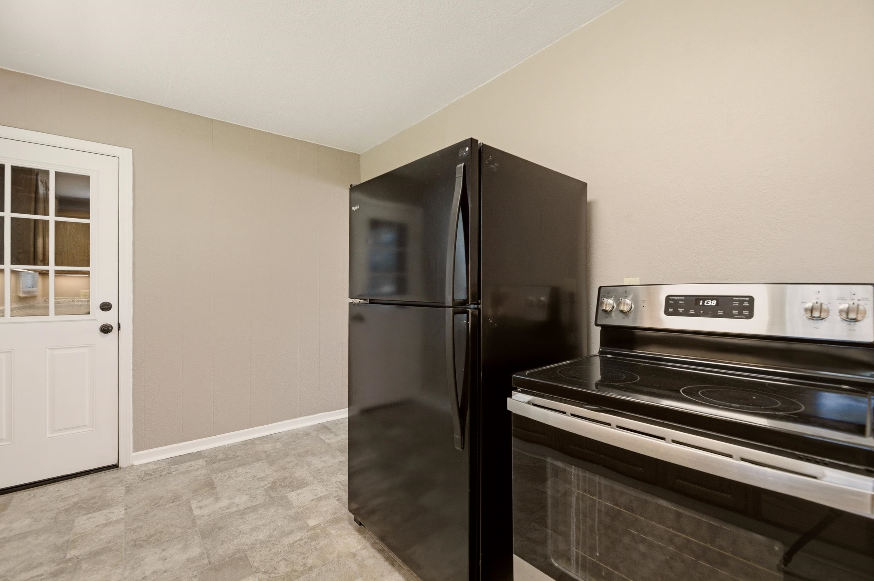 803 S Bleckley Wichita KS 67218