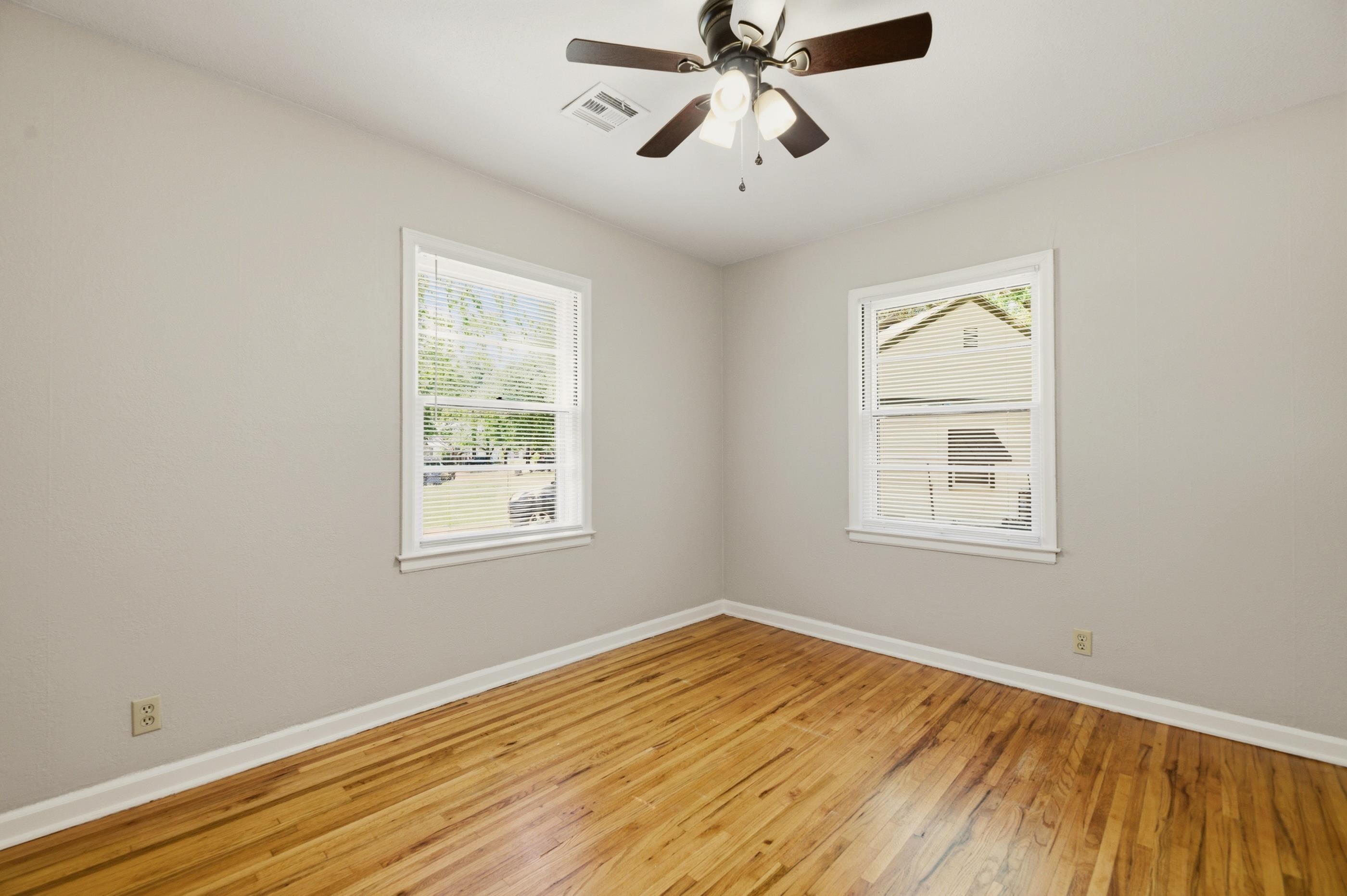 803 S Bleckley Wichita KS 67218