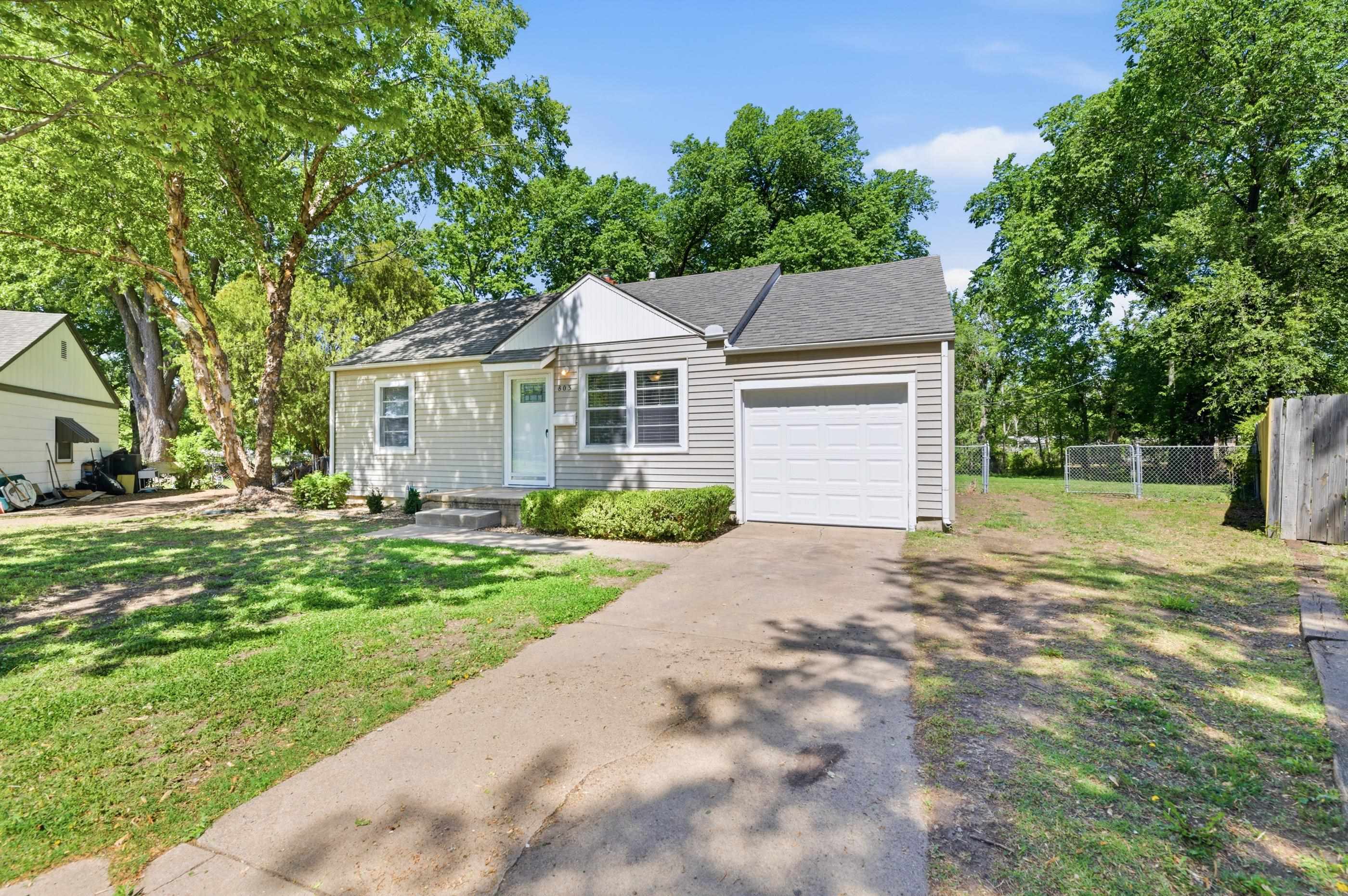 803 S Bleckley Wichita KS 67218
