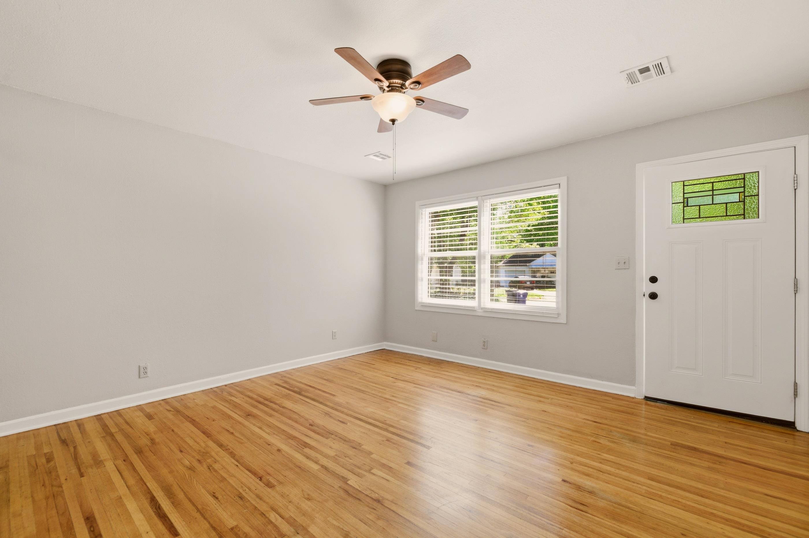 803 S Bleckley Wichita KS 67218