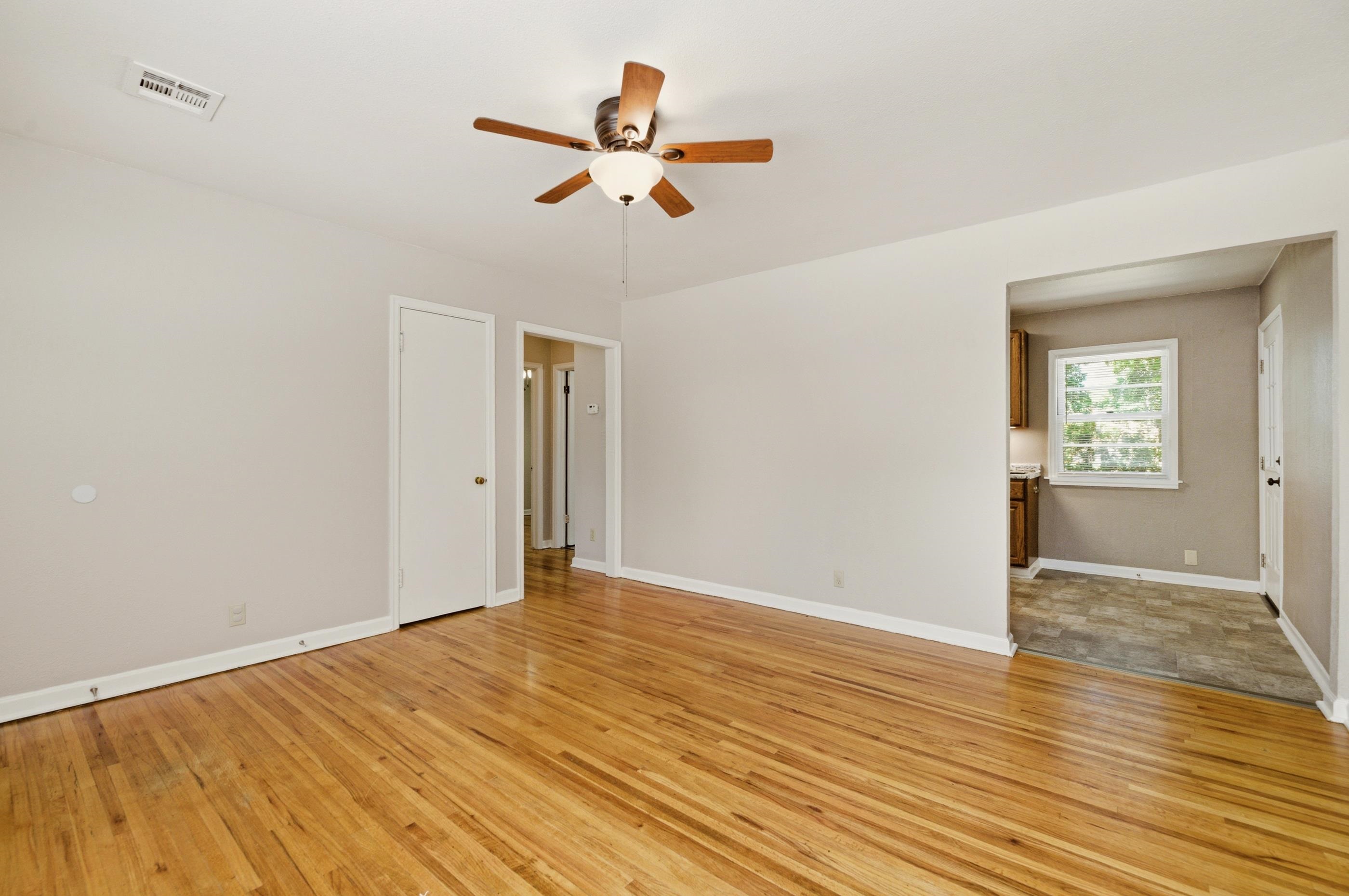 803 S Bleckley Wichita KS 67218