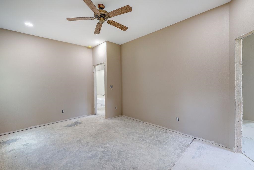 2118 W Radio Lane Arkansas City KS 67005