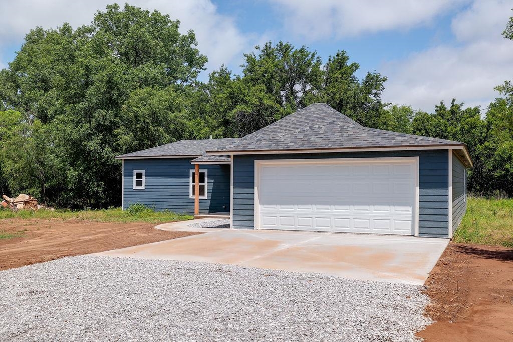 2118 W Radio Lane Arkansas City KS 67005