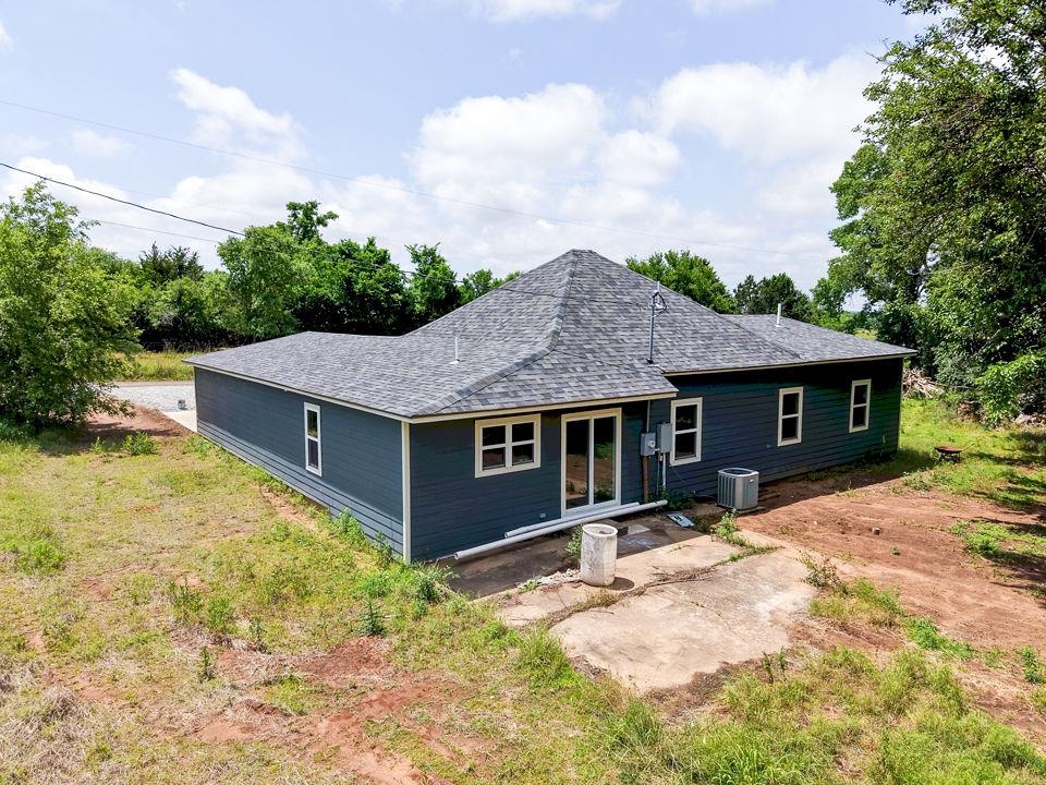 2118 W Radio Lane Arkansas City KS 67005