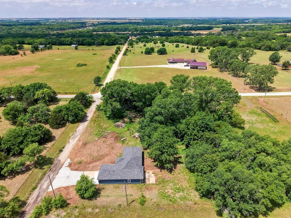2118 W Radio Lane Arkansas City KS 67005