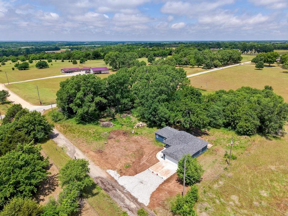 2118 W Radio Lane Arkansas City KS 67005