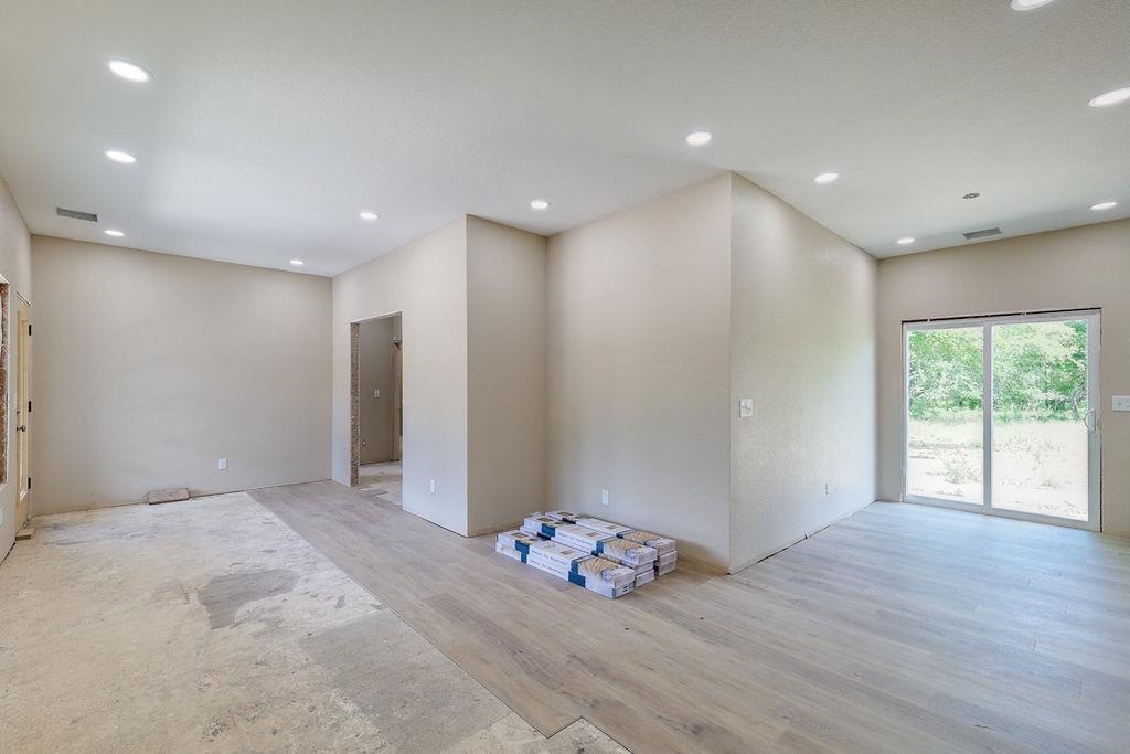 2118 W Radio Lane Arkansas City KS 67005