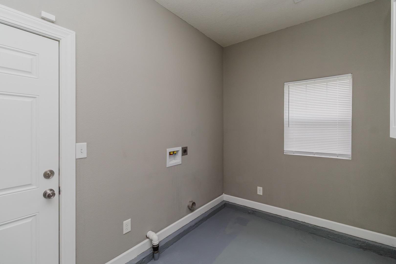 2335 S Crest Wichita KS 67207
