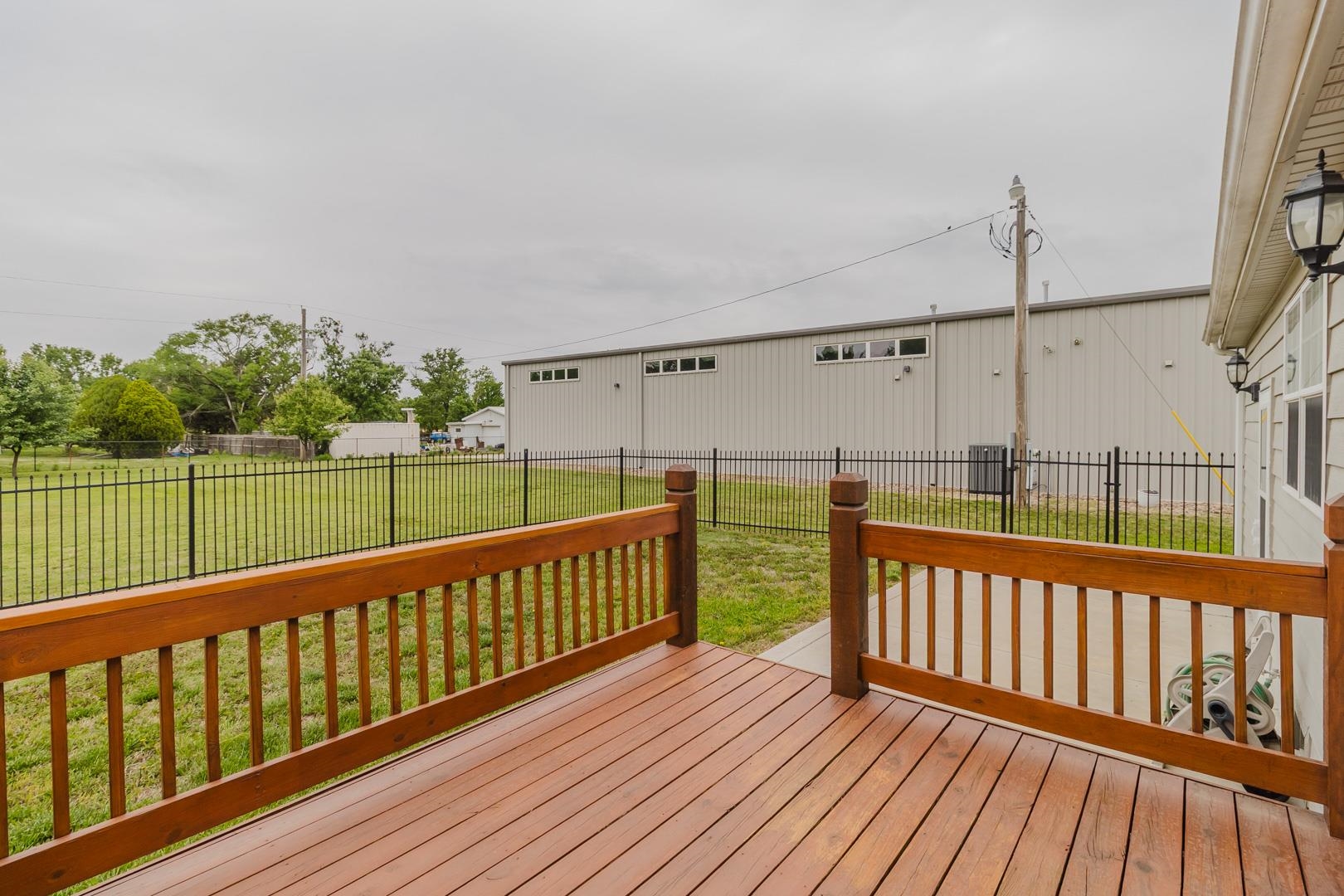 2335 S Crest Wichita KS 67207