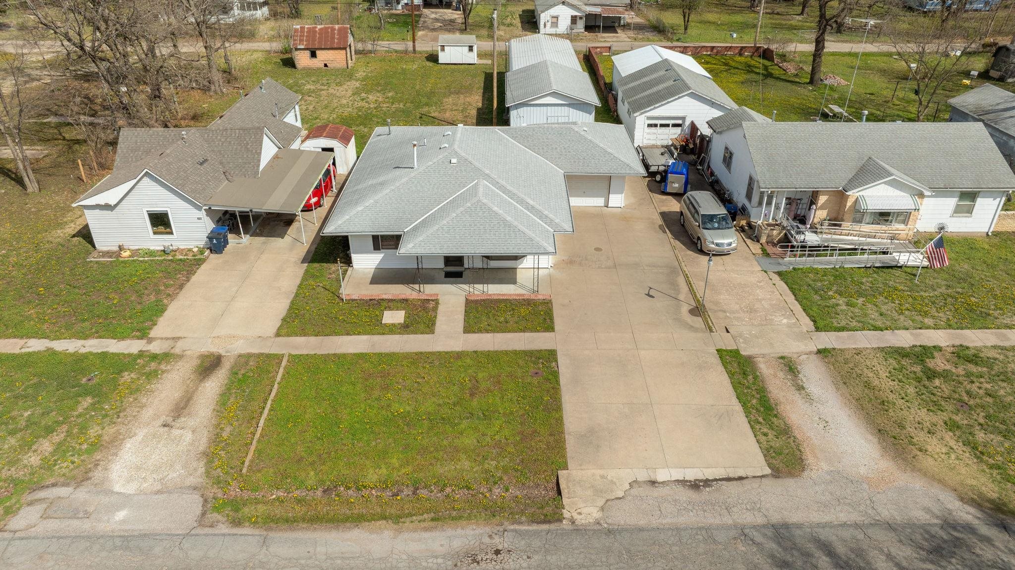 818 N Washington Street El Dorado KS 67042