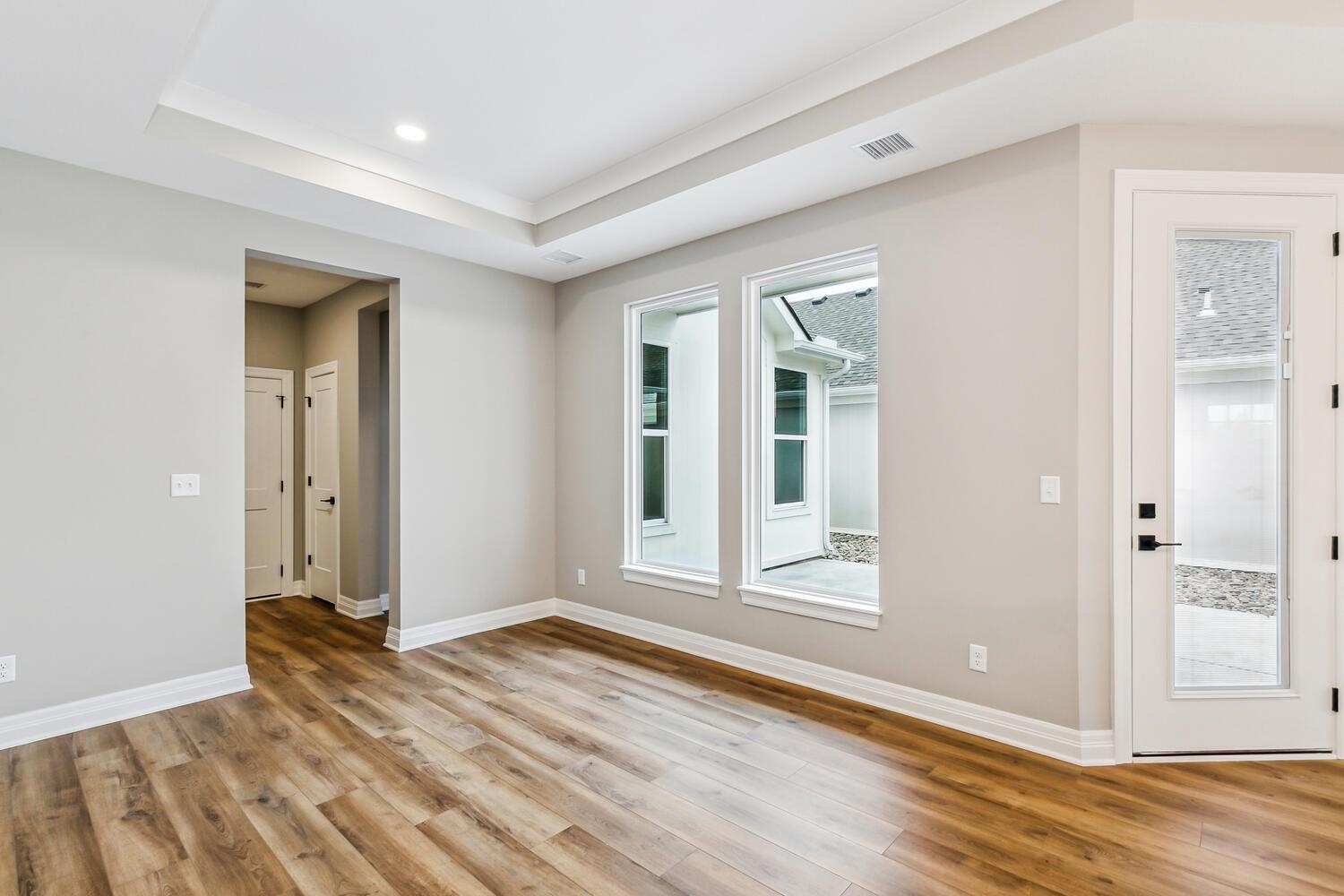 328 W Pepper Tree Andover KS 67002