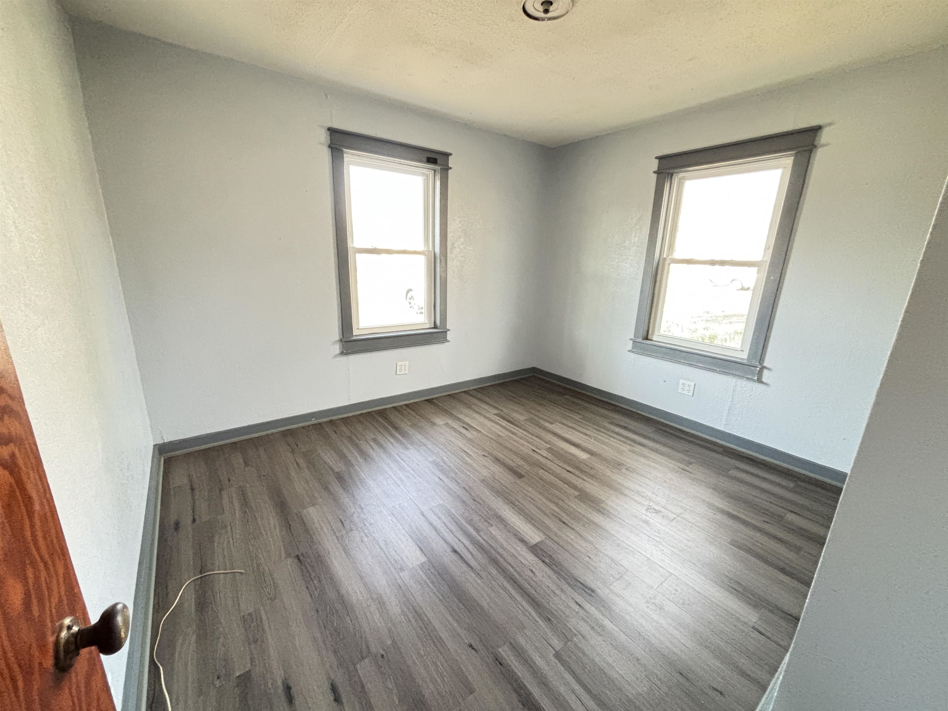 216 E 8th Street Harper KS 67058