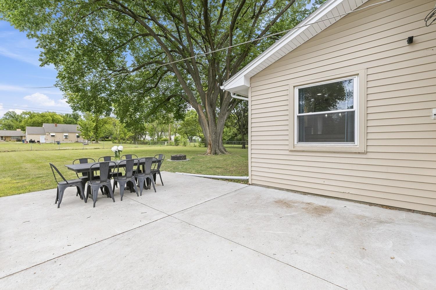 1202 Harrison Street Newton KS 67114