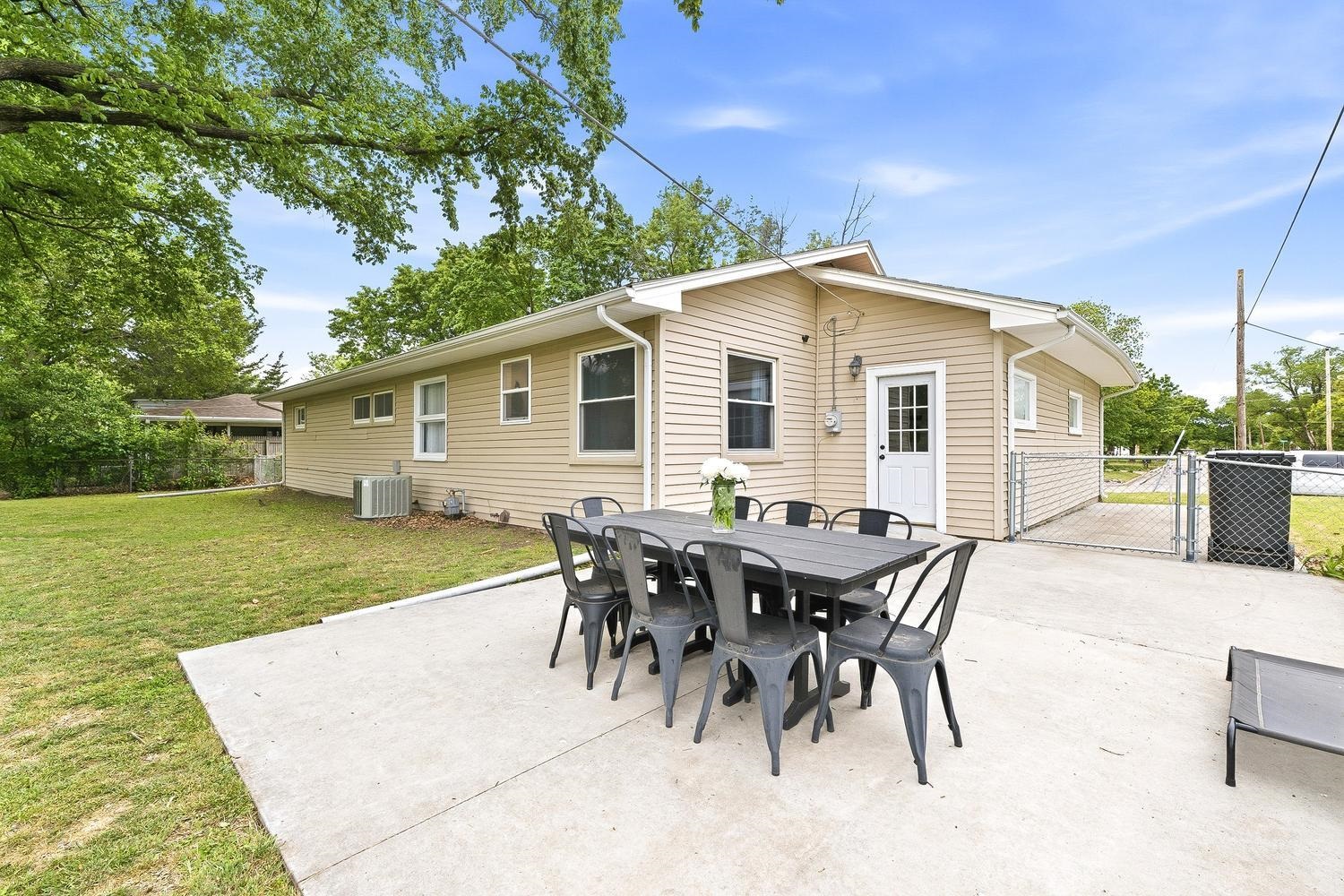 1202 Harrison Street Newton KS 67114