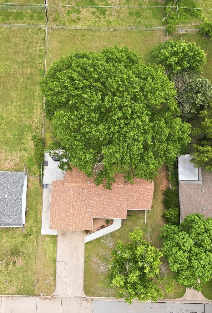 1202 Harrison Street Newton KS 67114