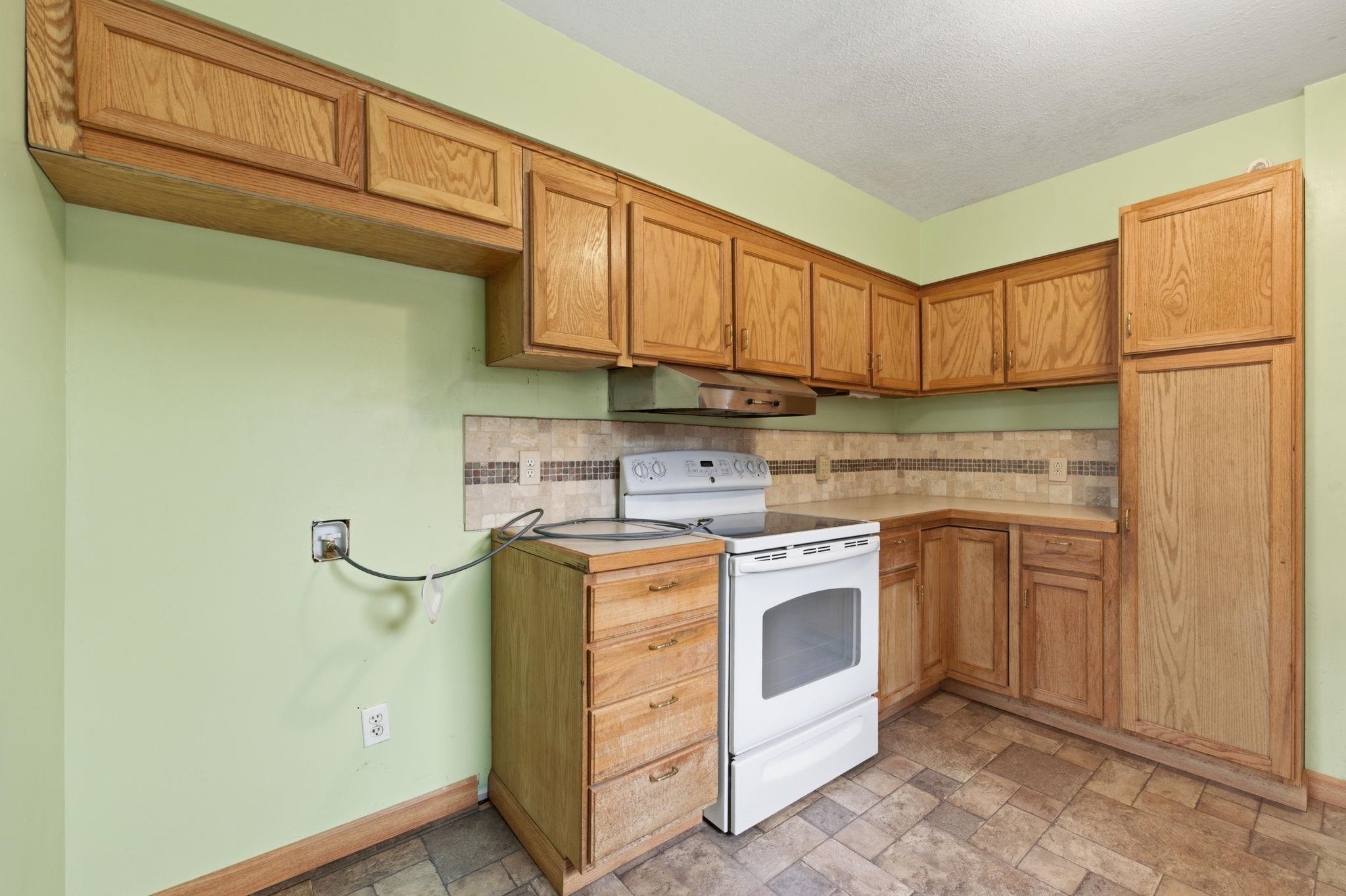 1101 W 4th Street Haysville KS 67060