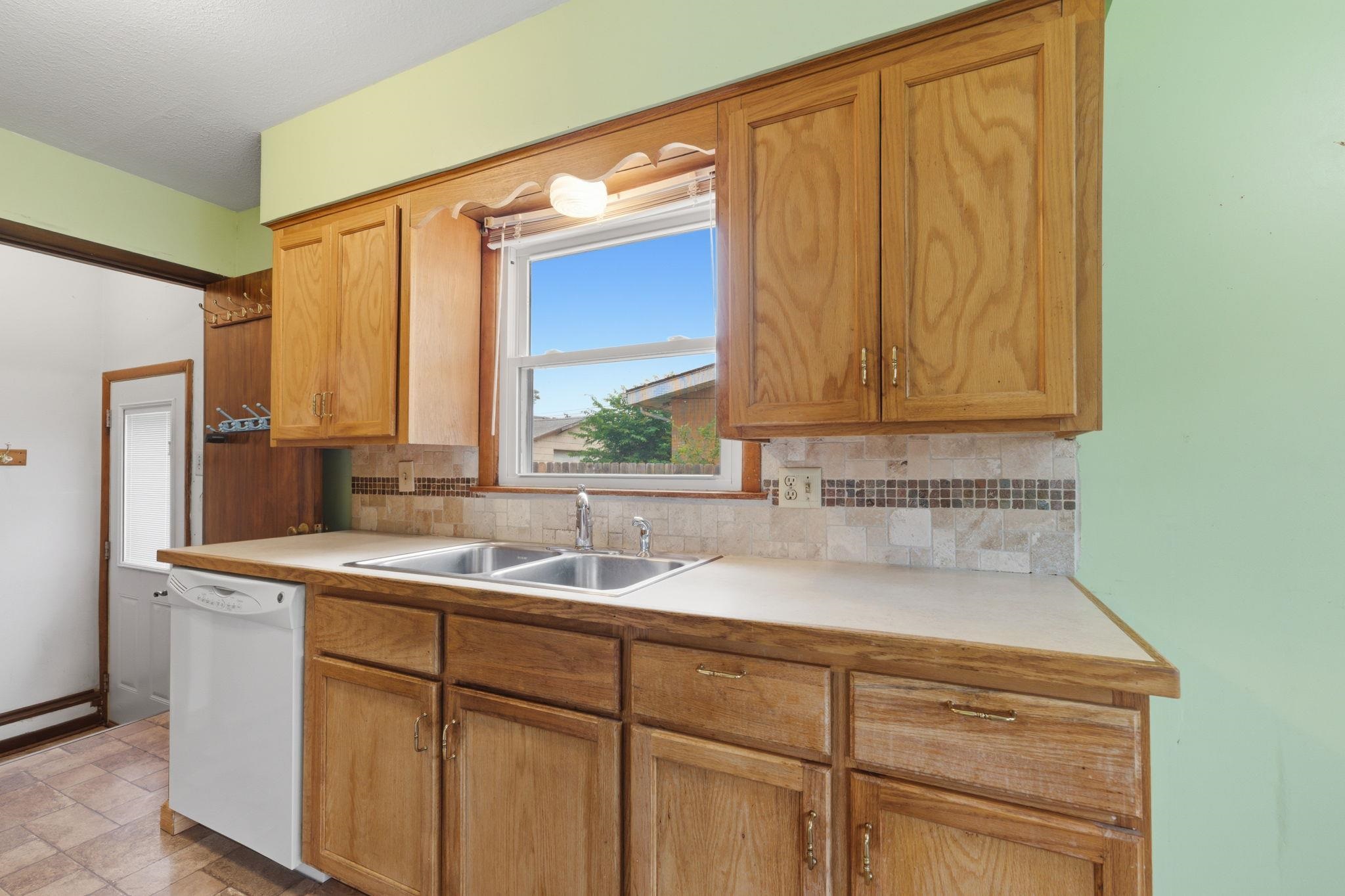 1101 W 4th Street Haysville KS 67060