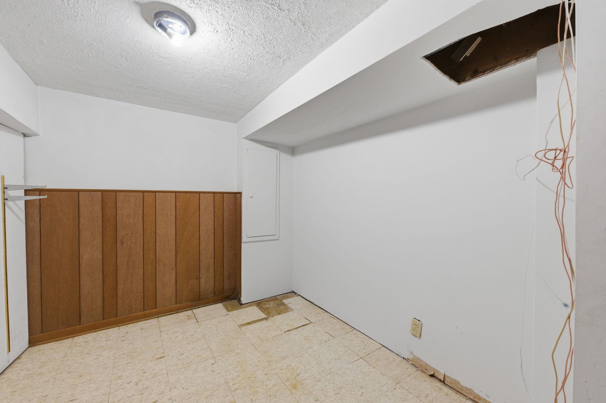 1101 W 4th Street Haysville KS 67060