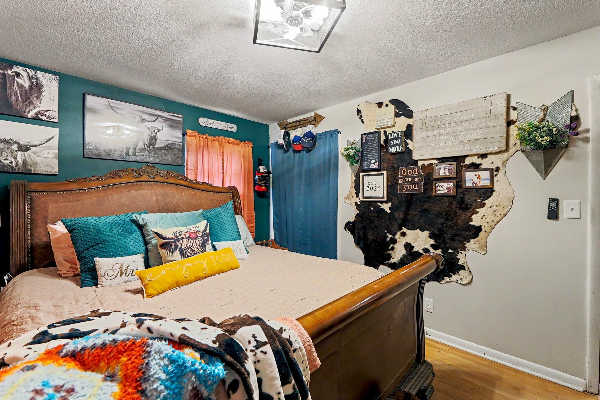 931 S Broadmoor Wichita KS 67207
