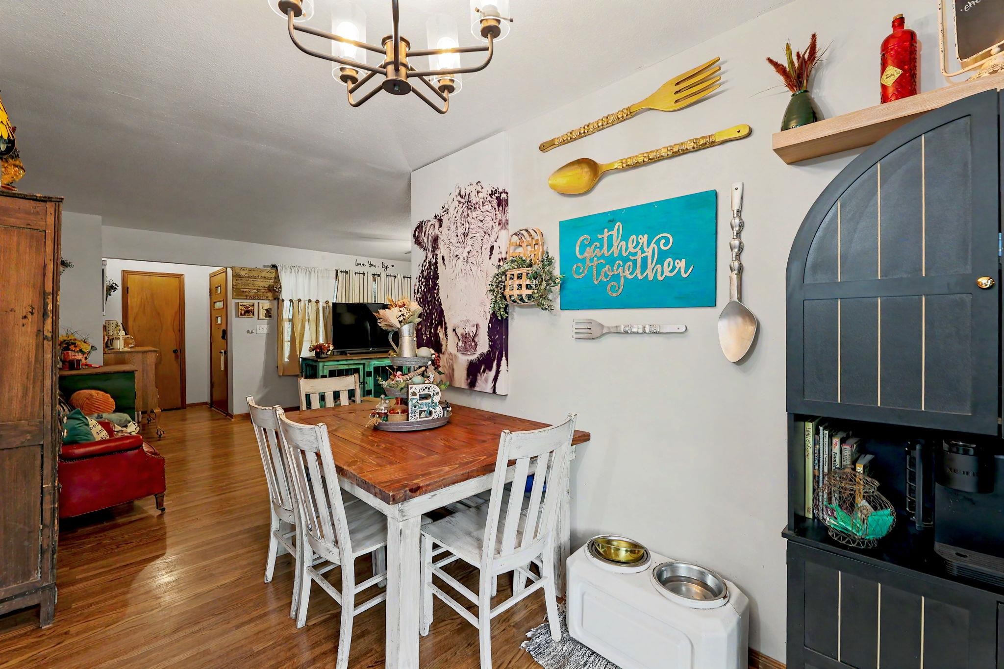 931 S Broadmoor Wichita KS 67207