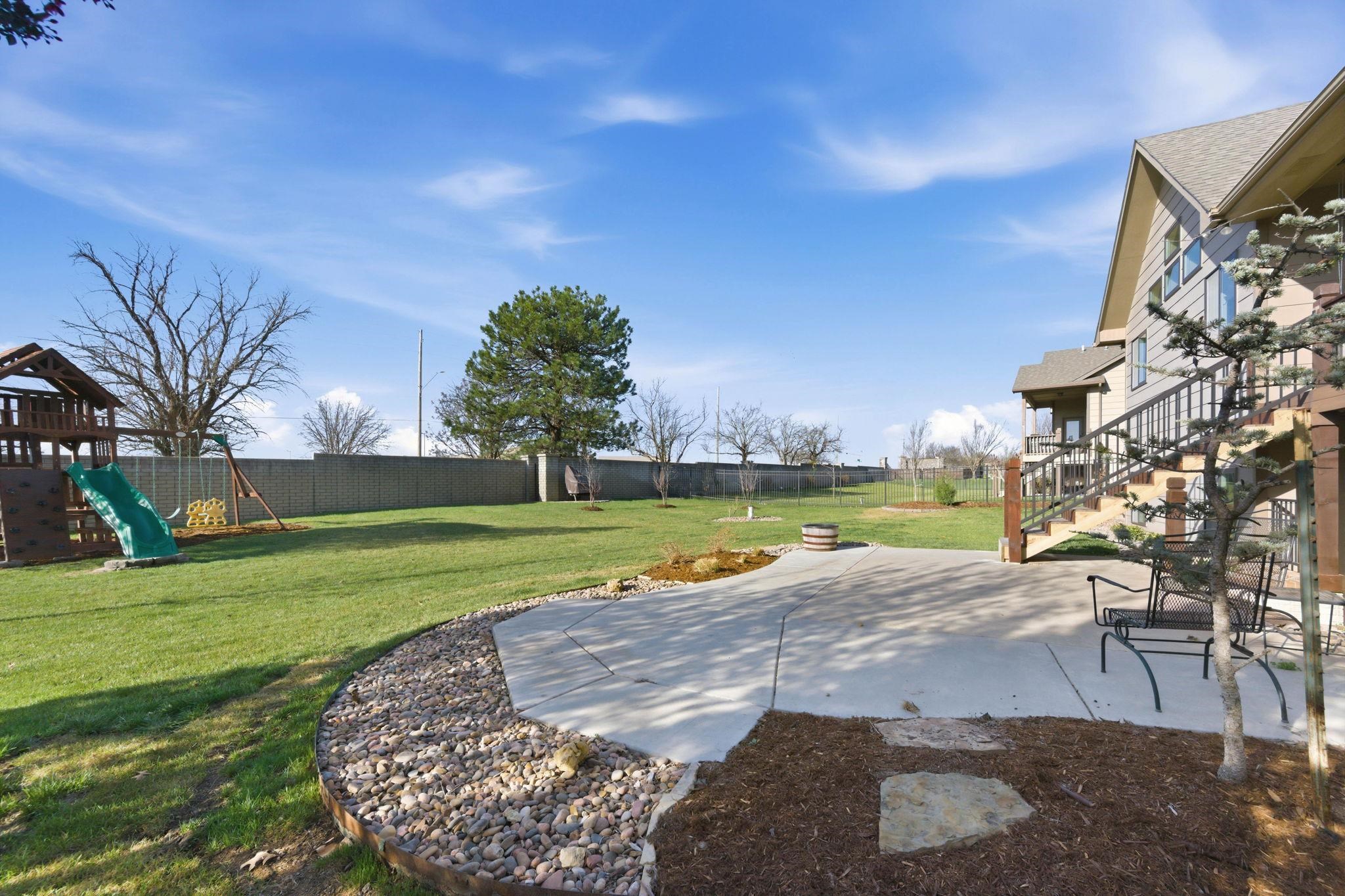 1109 E Rosemont Place Andover KS 67002