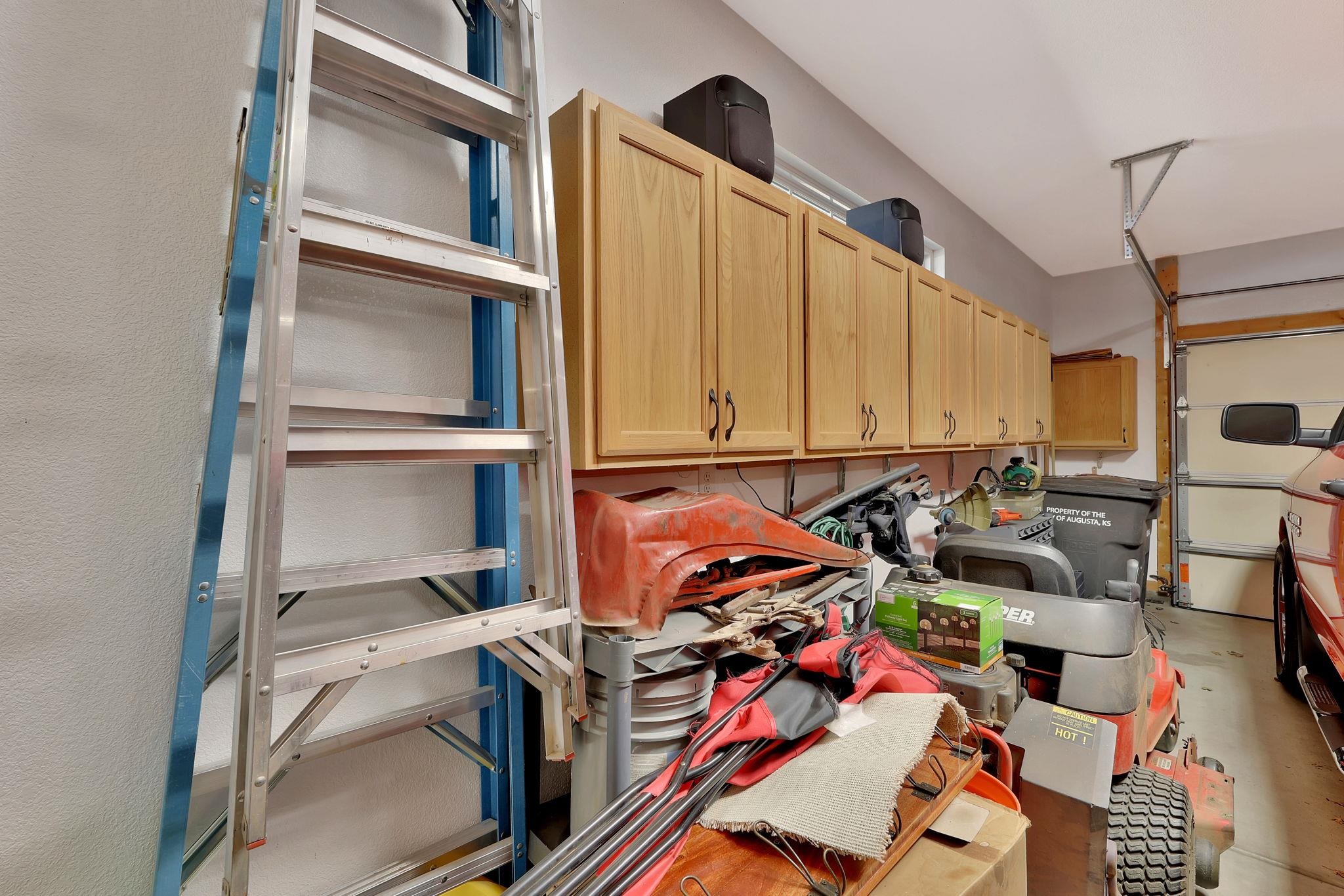 3019 Rocky Ridge Street Augusta KS 67010