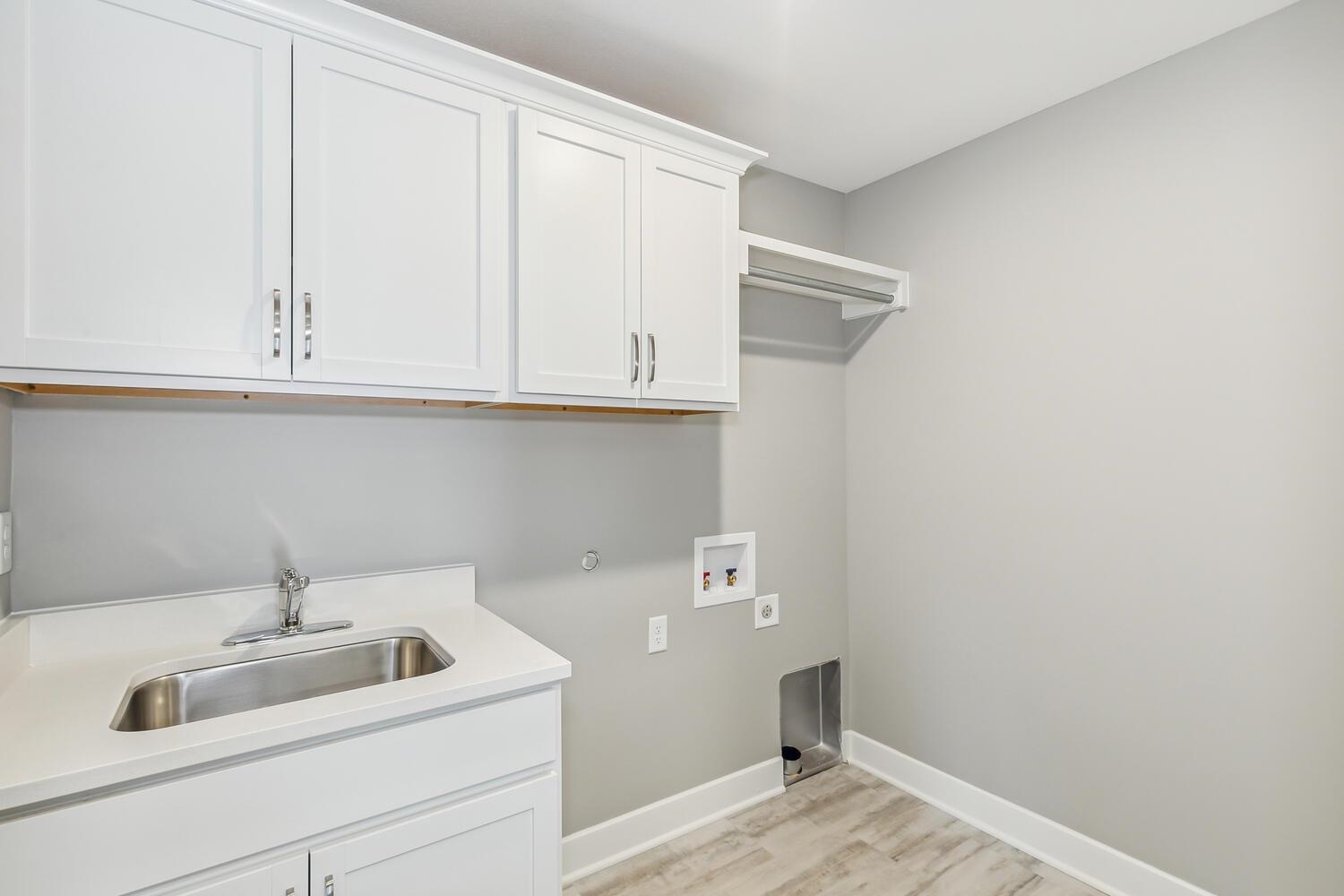 221 S Shay Road Andover KS 67002