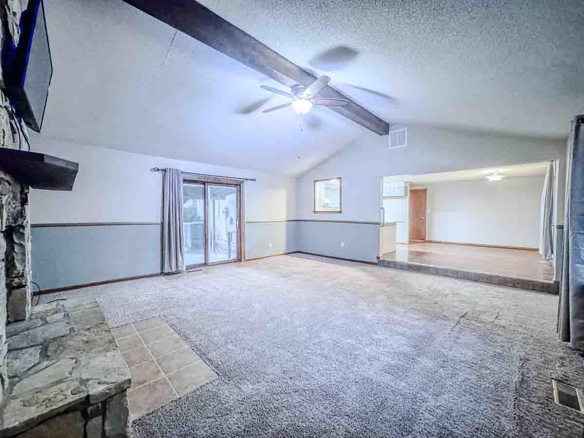 1727 N 10th Street Arkansas City KS 67005