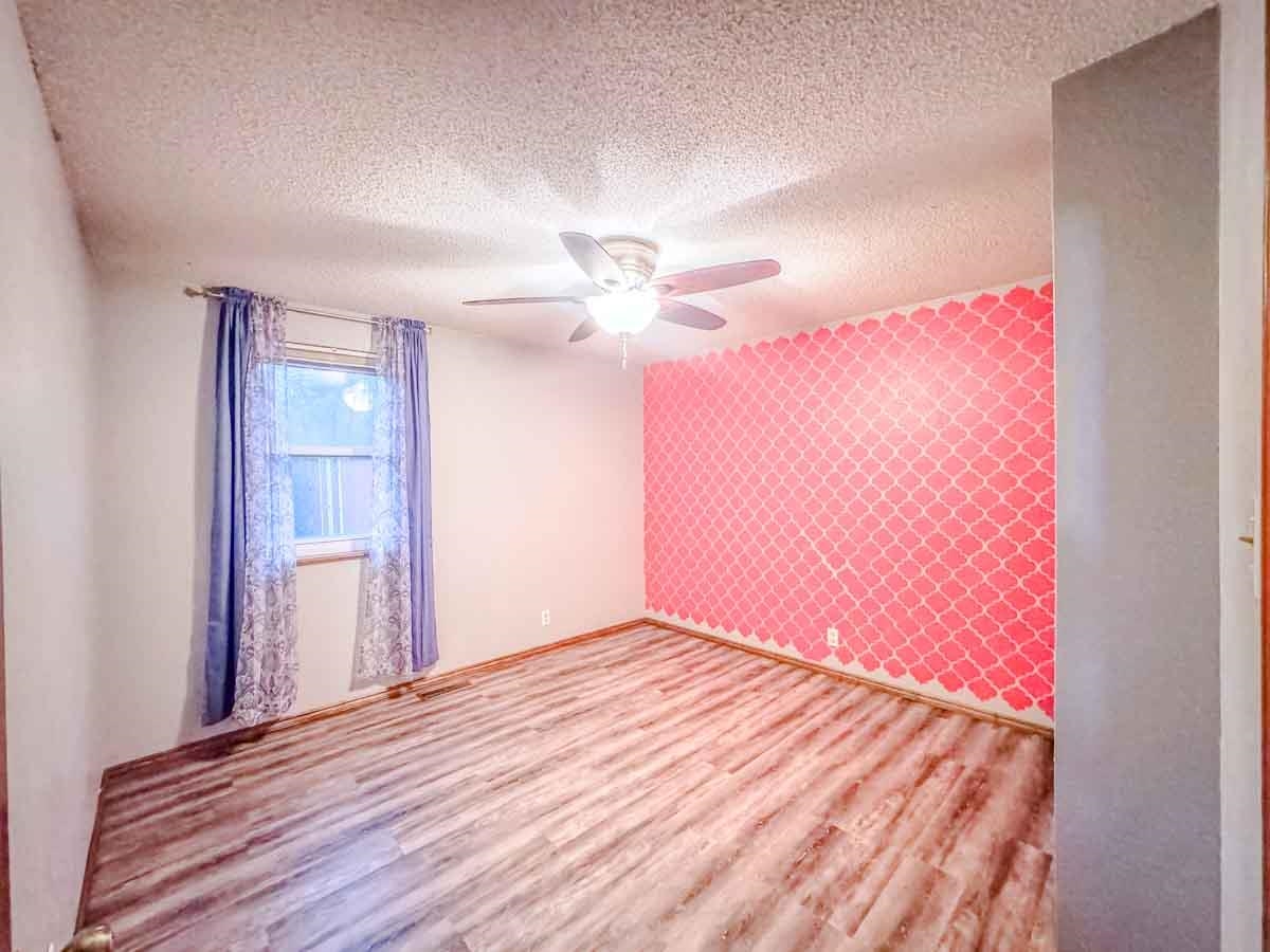 1727 N 10th Street Arkansas City KS 67005