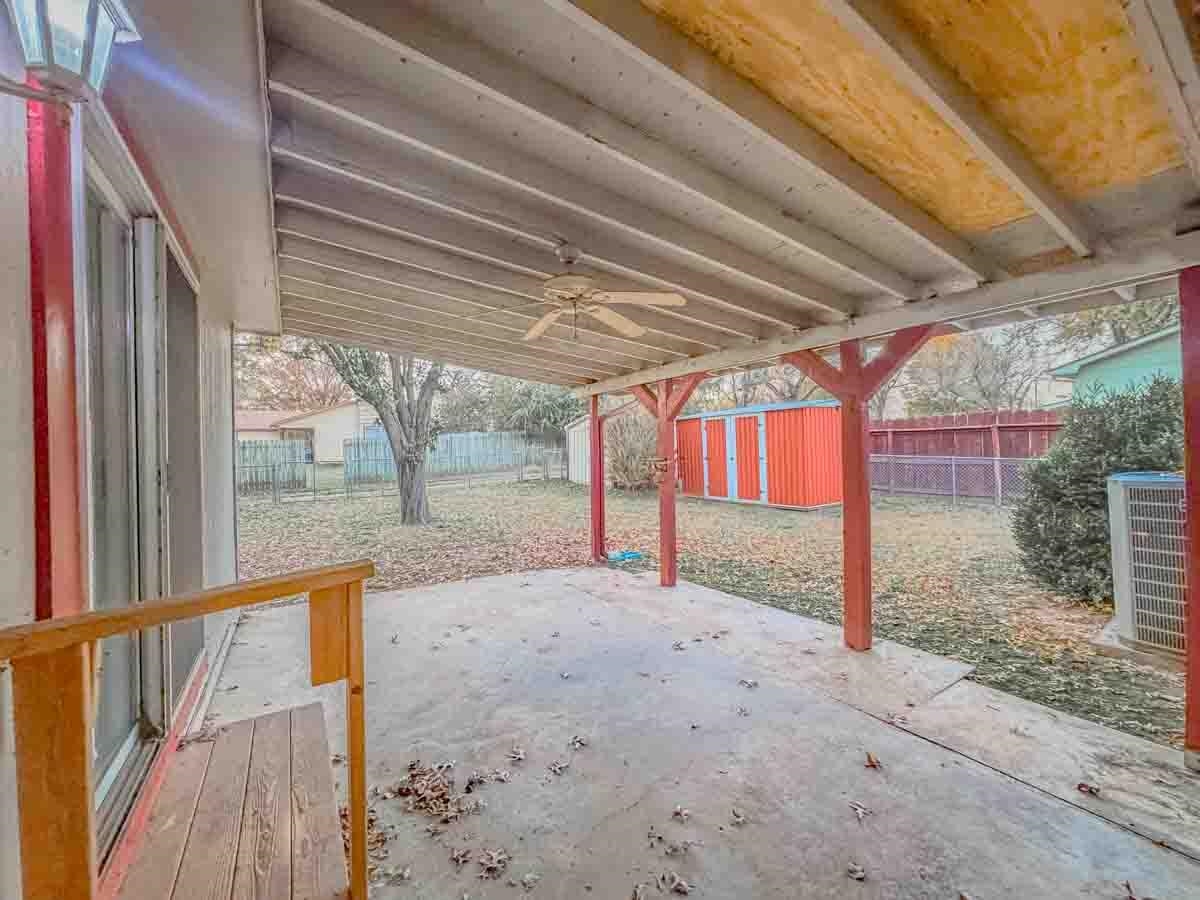 1727 N 10th Street Arkansas City KS 67005