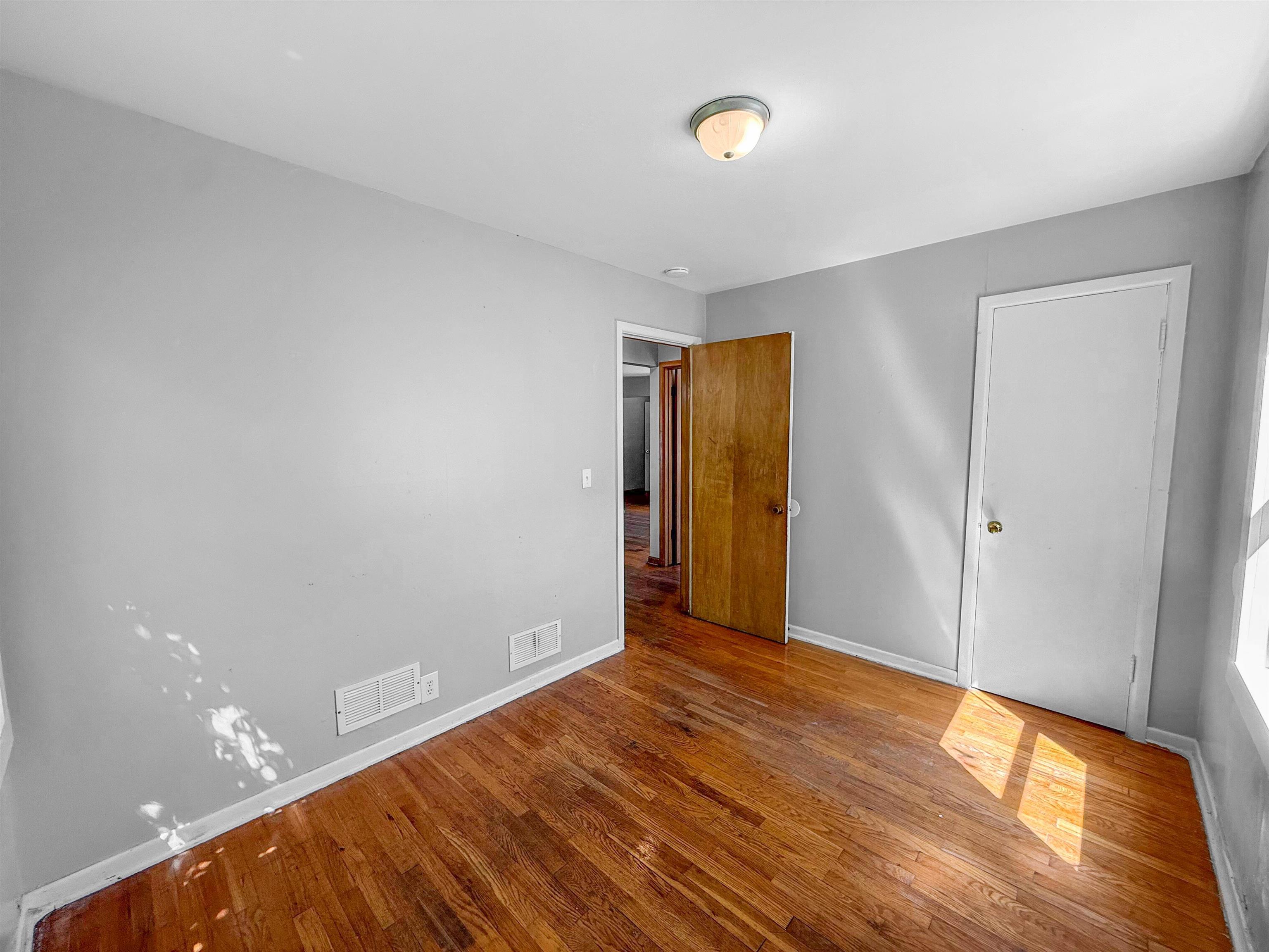 2623 E 8th Wichita KS 67214