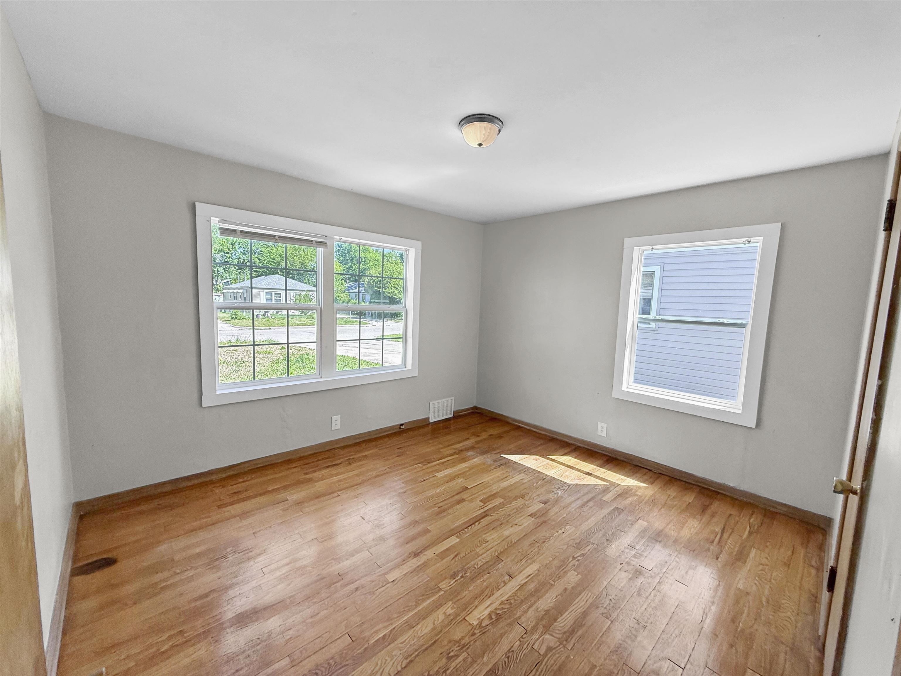 2623 E 8th Wichita KS 67214