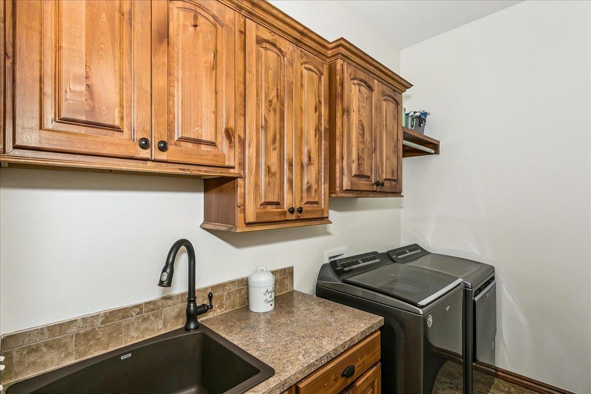 1315 S City View Circle Wichita KS 67235-3446