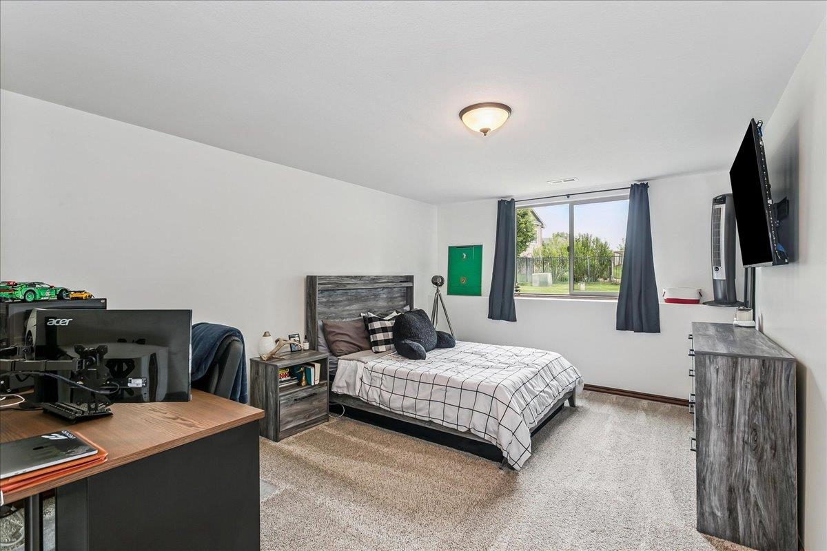 1315 S City View Circle Wichita KS 67235-3446