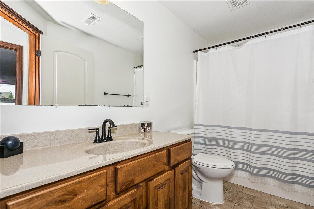 1315 S City View Circle Wichita KS 67235-3446