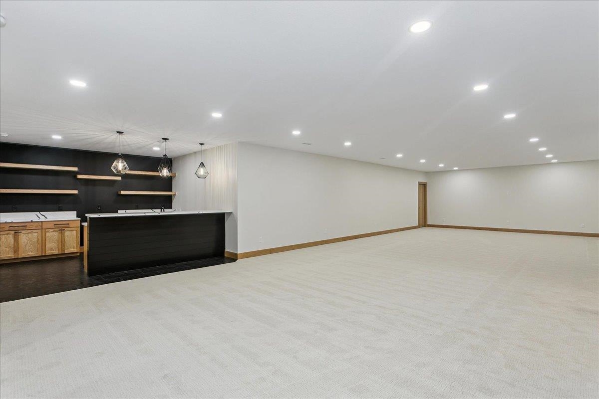 4046 N Stone Barn Street Maize KS 67101