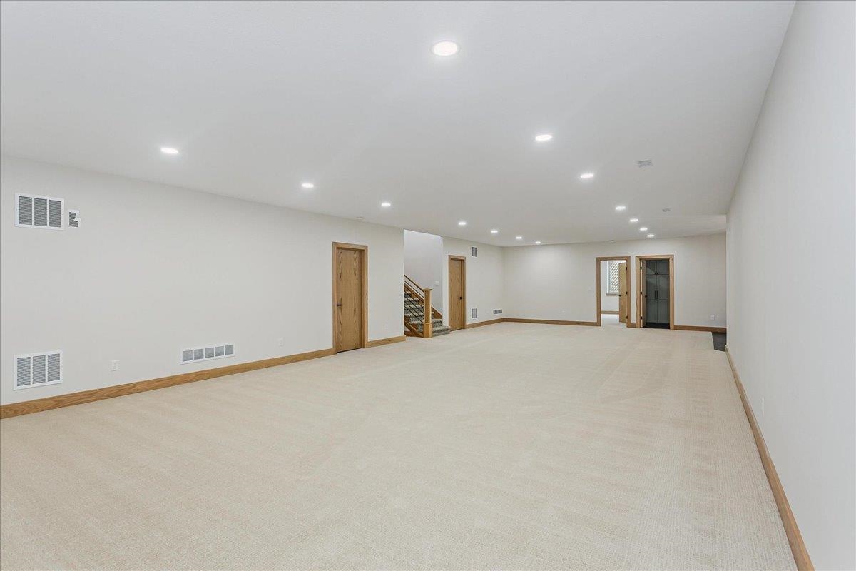 4046 N Stone Barn Street Maize KS 67101