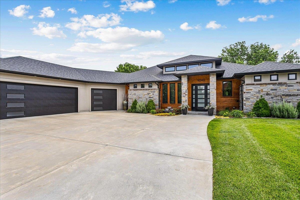 4046 N Stone Barn Street Maize KS 67101