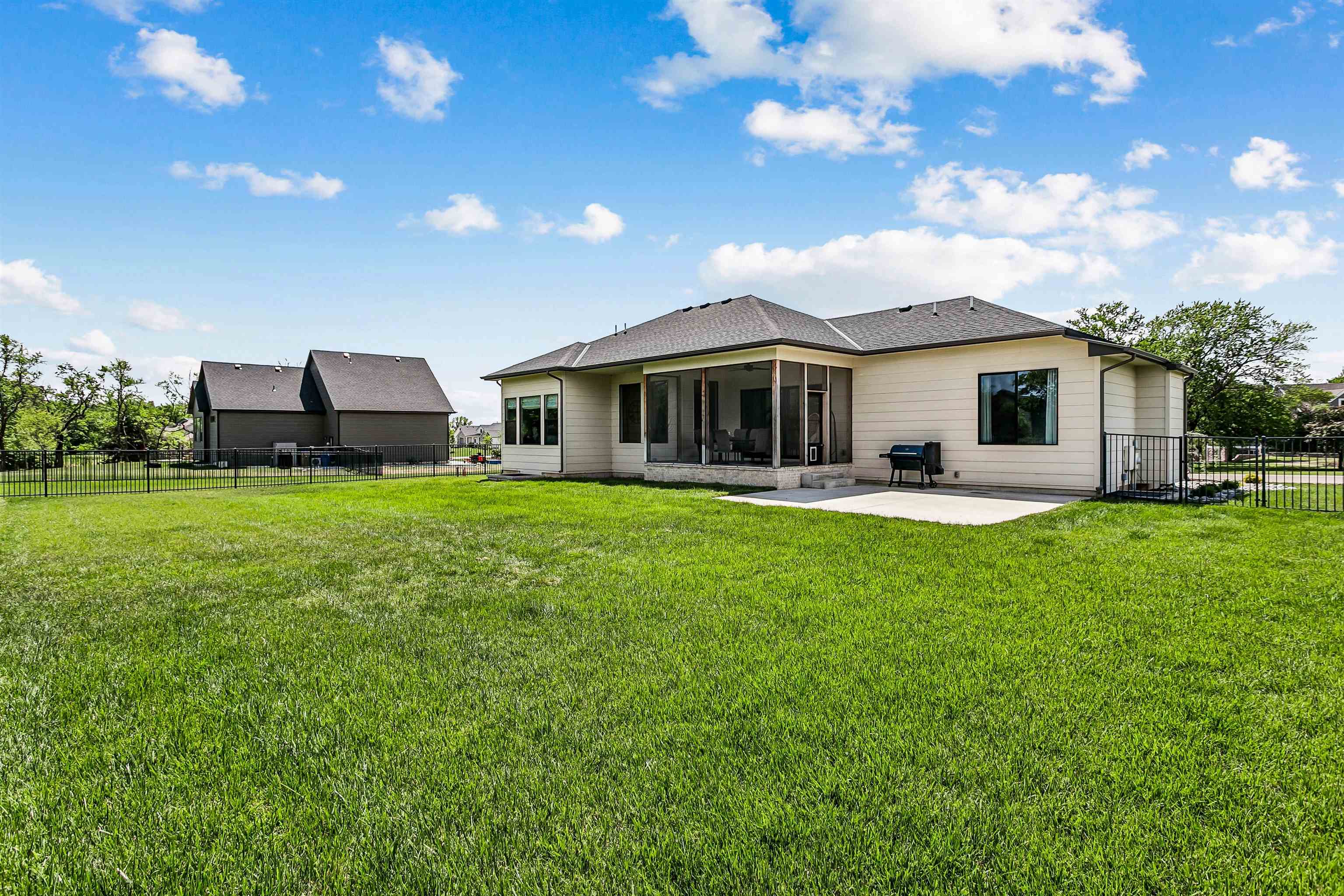 317 N Sarah Court Derby KS 67037