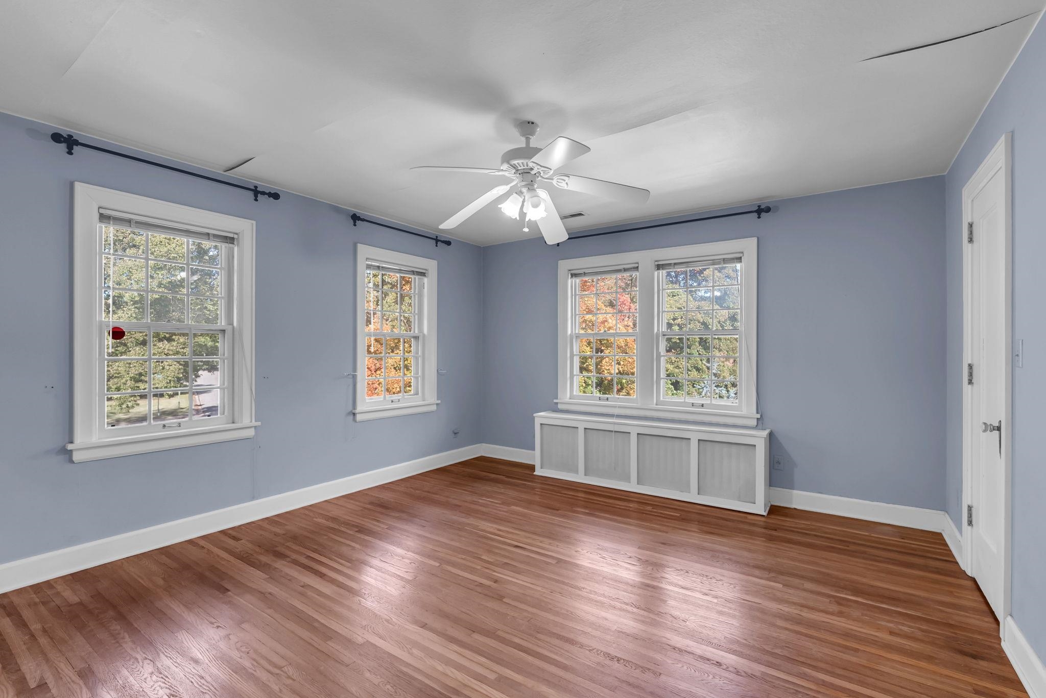 1602 Hillcrest Newton KS 67114