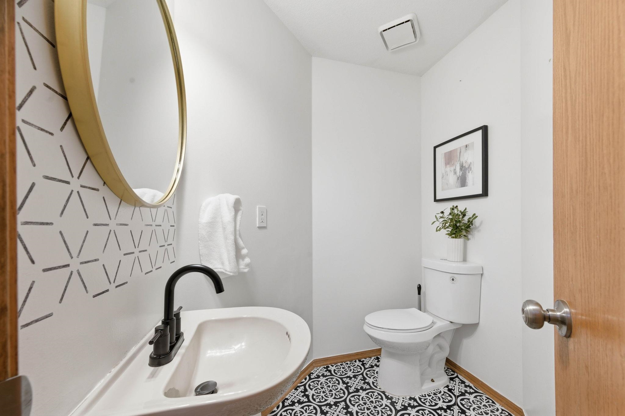 6643 E Saint James Place Bel Aire KS 67226