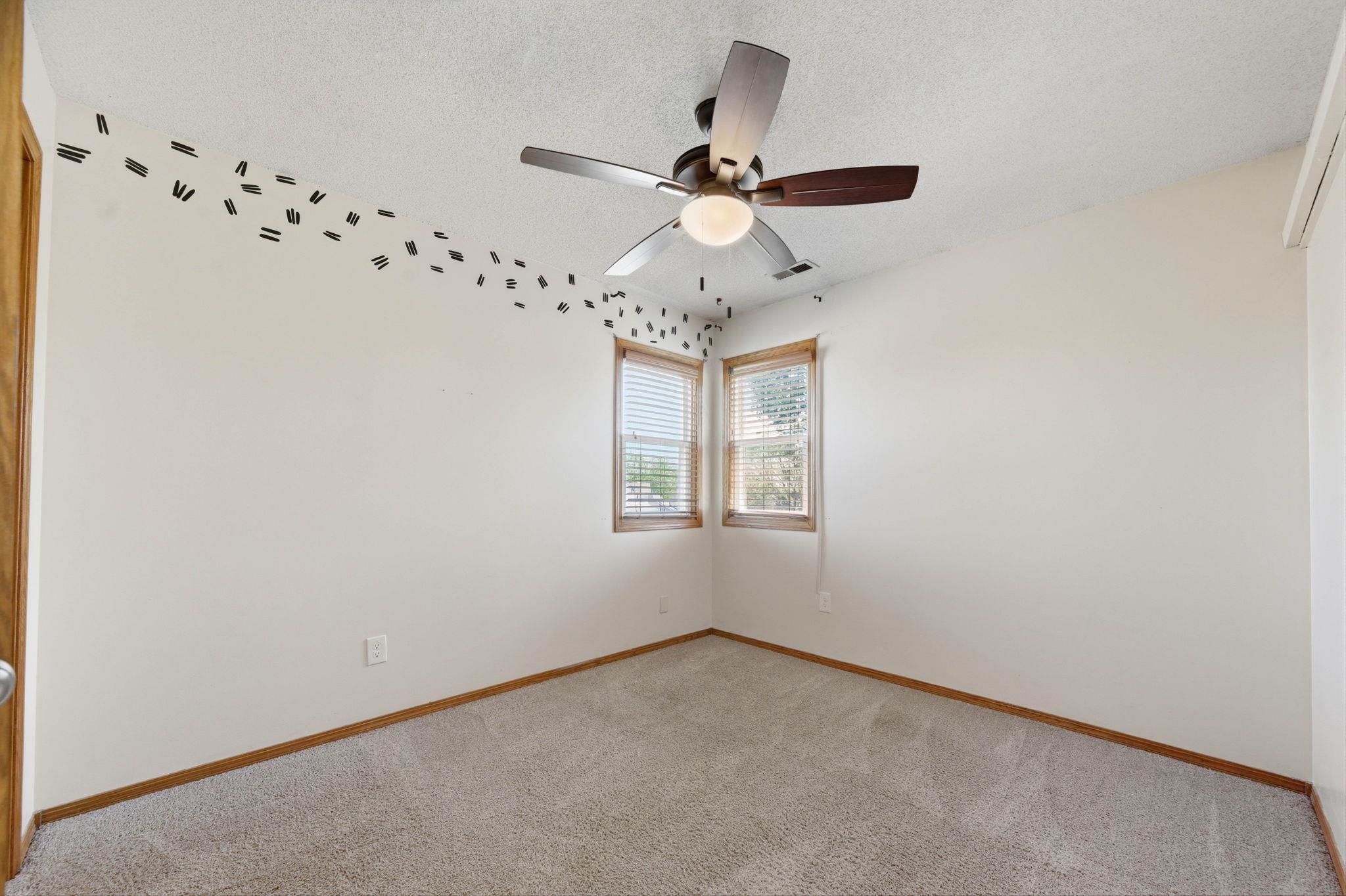 6643 E Saint James Place Bel Aire KS 67226